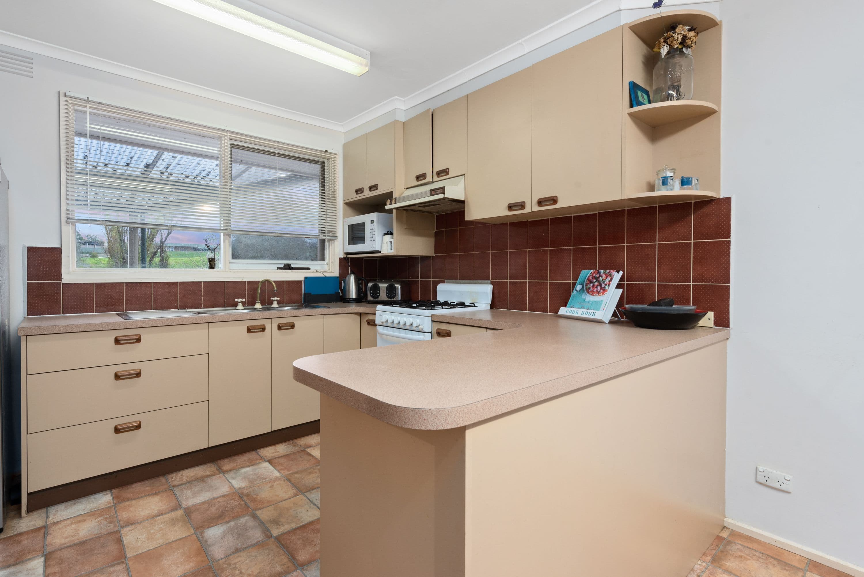 5 Meadowlark Lane, Mooroolbark VIC 3138, Mooroolbark - Thumbnail 3