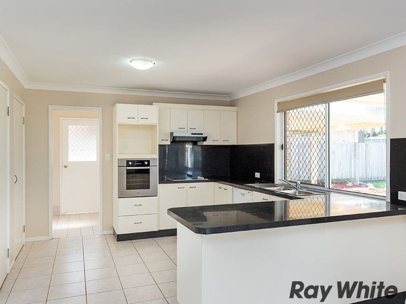 11 Chestnut Place, Calamvale QLD 4116, Calamvale - Thumbnail 4