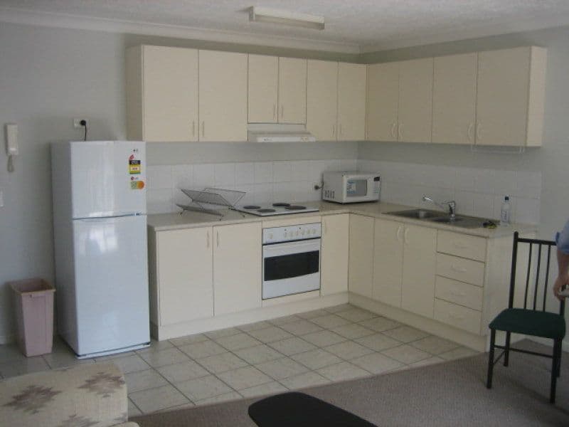 5-9 LLOYD Street, Southport QLD 4215, Southport - Thumbnail 2