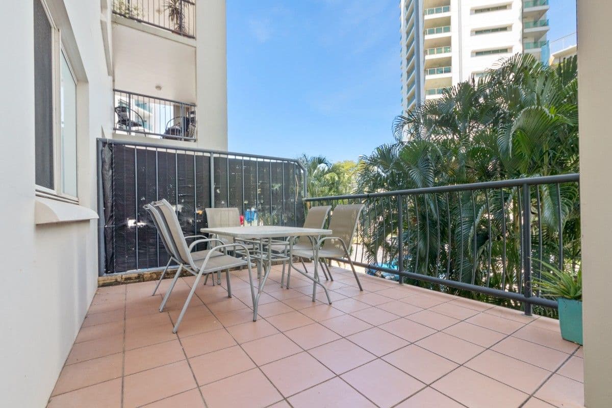 28 Woods Street, DARWIN CITY NT 0800, Darwin City - Thumbnail 2