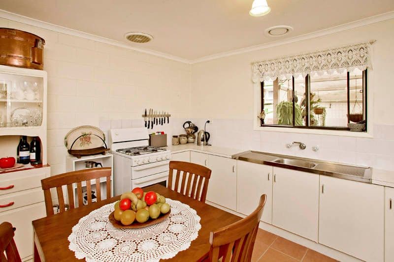 49 Merlin Crescent, CORIO VIC 3214, Corio - Thumbnail 4