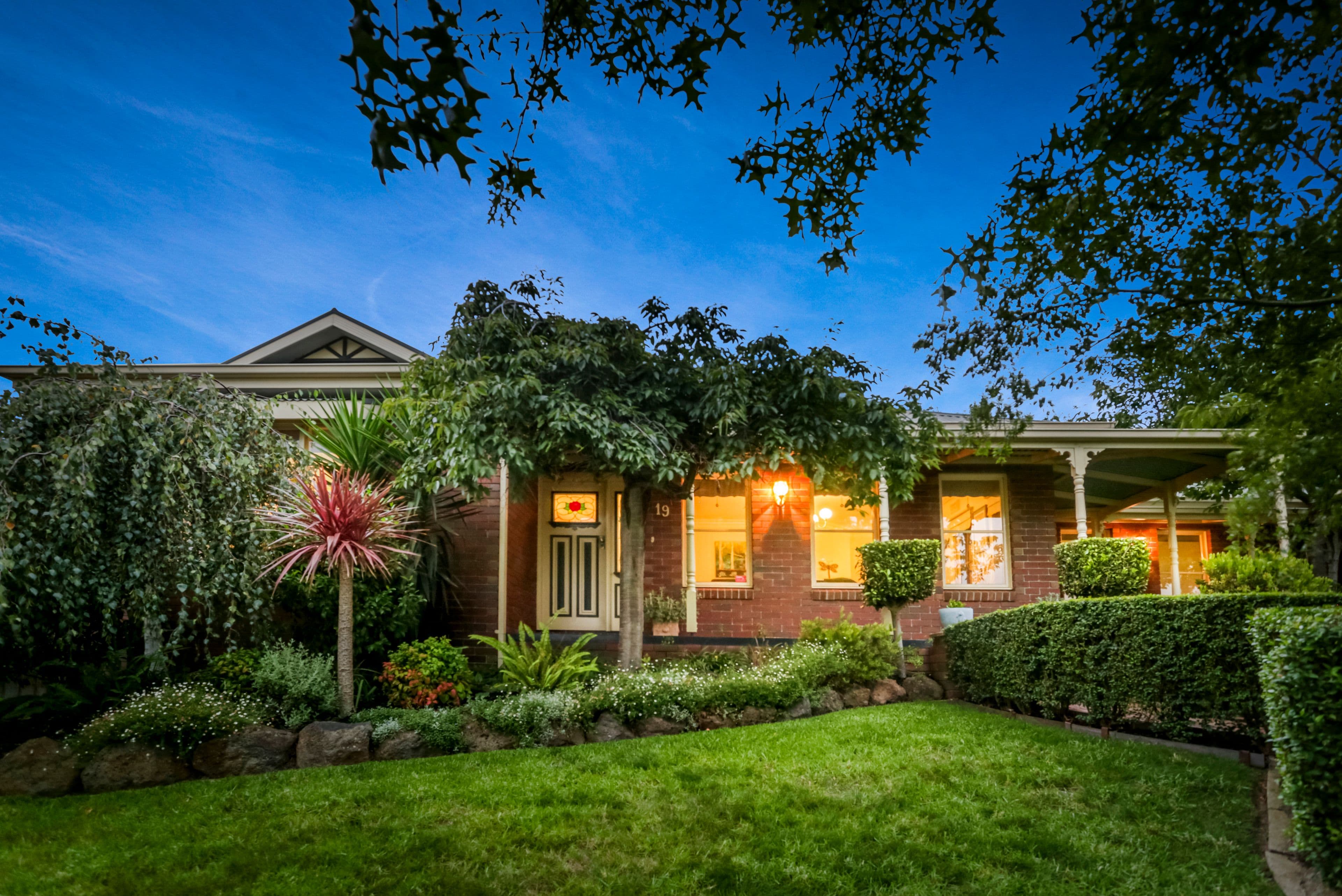 19 Coachwood Crescent, Narre Warren VIC 3805, Narre Warren - Thumbnail 4