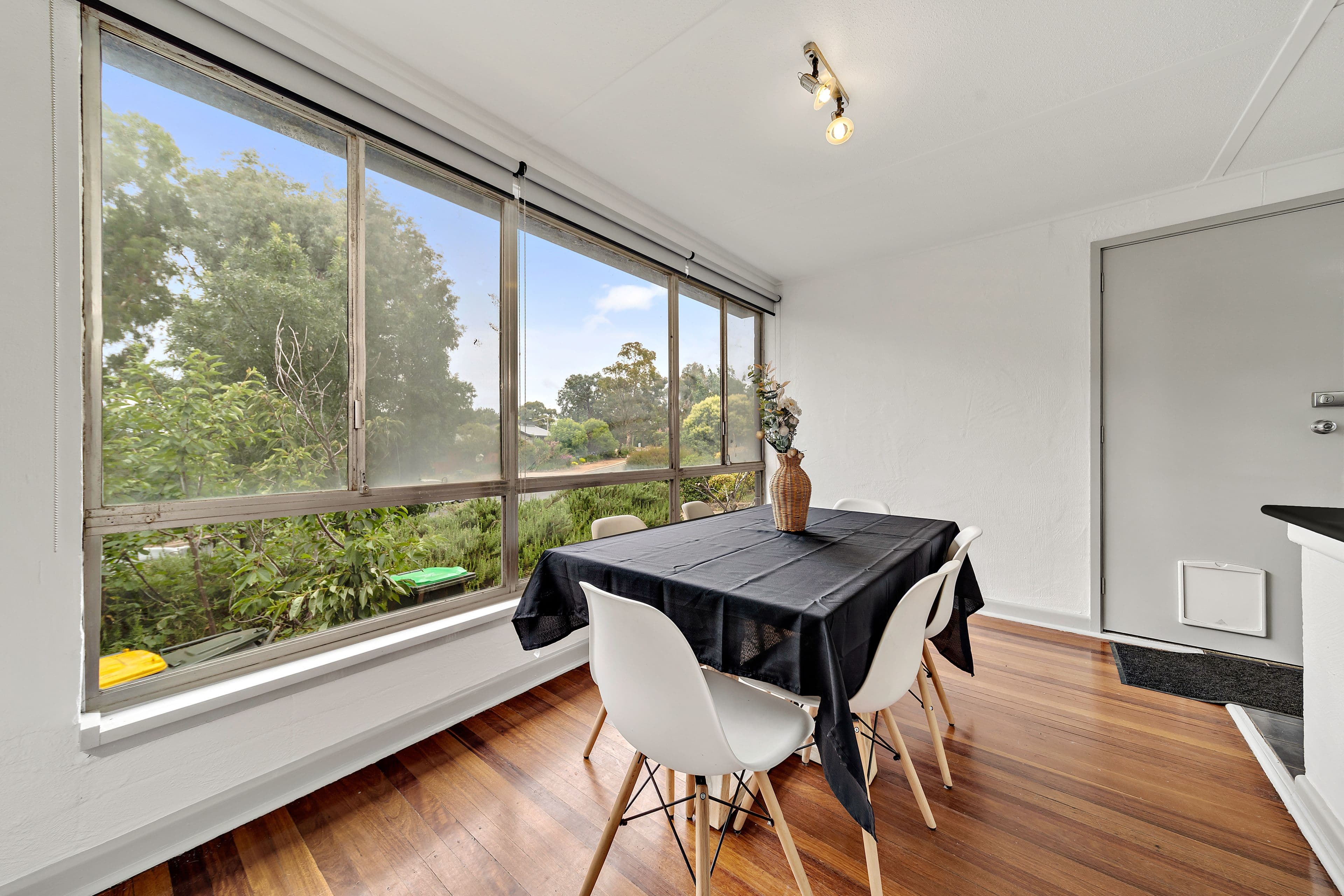 6 Broadbent Street, Scullin ACT 2614, Scullin - Thumbnail 4