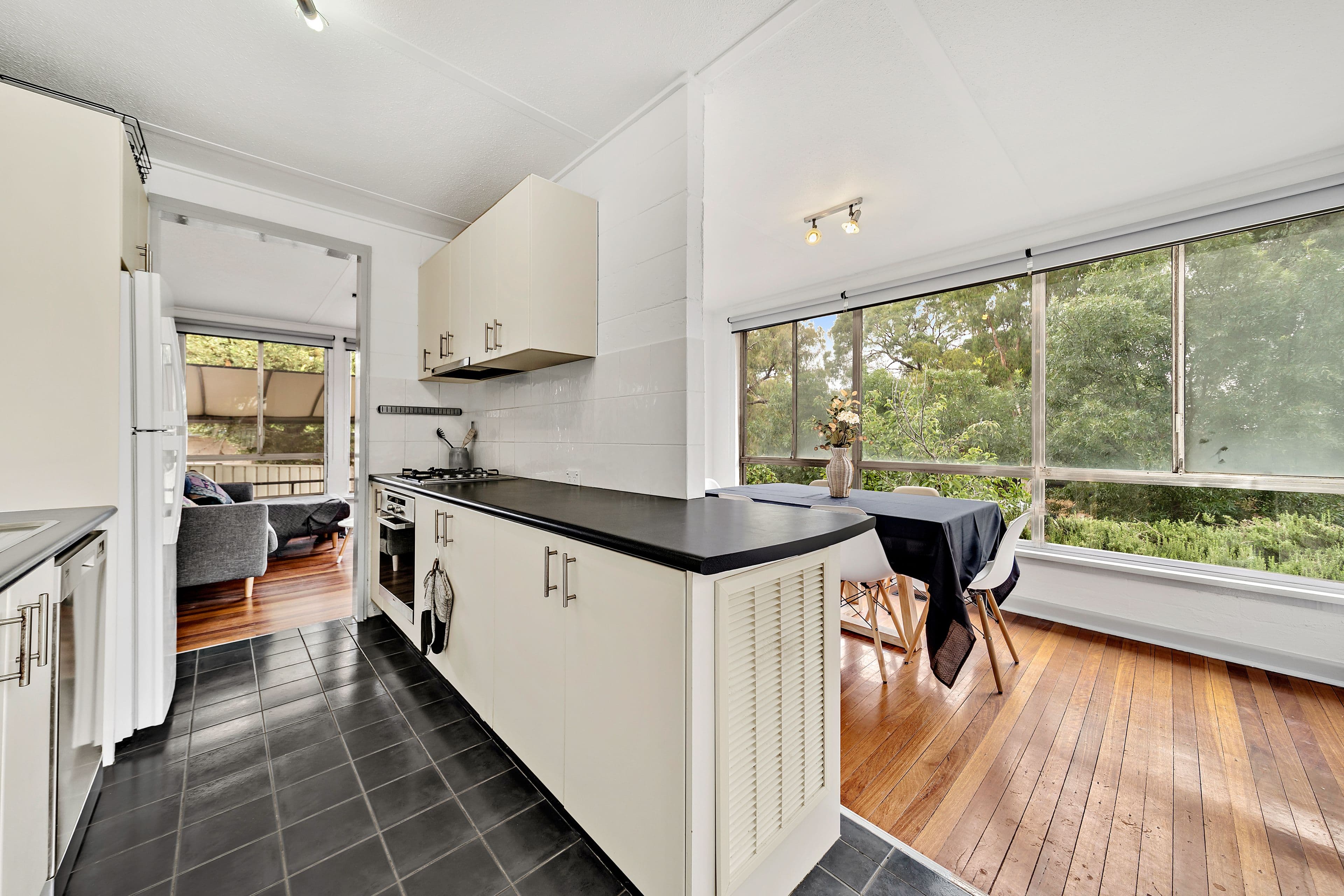 6 Broadbent Street, Scullin ACT 2614, Scullin - Thumbnail 5