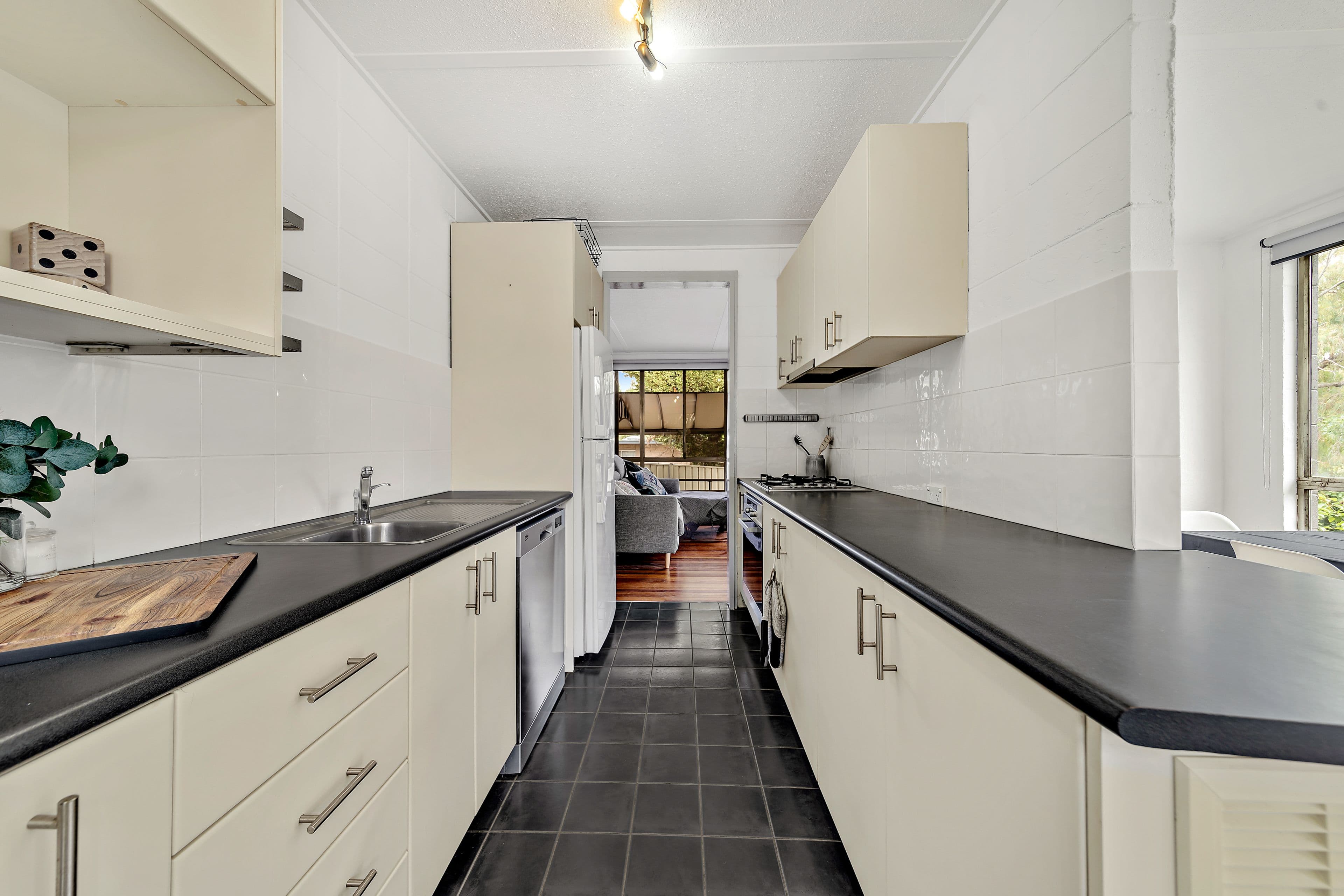 6 Broadbent Street, Scullin ACT 2614, Scullin - Thumbnail 6