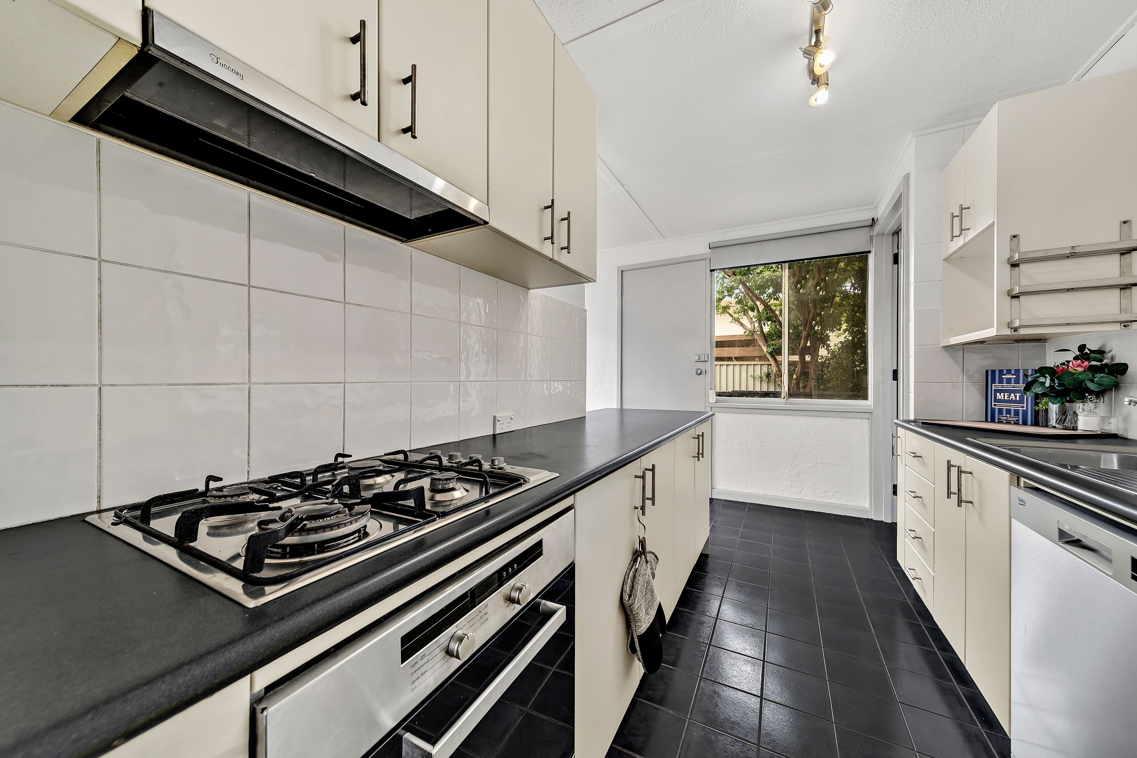 6 Broadbent Street, Scullin ACT 2614, Scullin - Thumbnail 7
