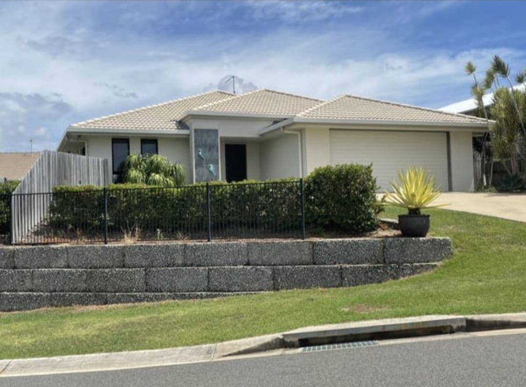 11 Surita Court, Boyne Island QLD 4680, Boyne Island - Image 1