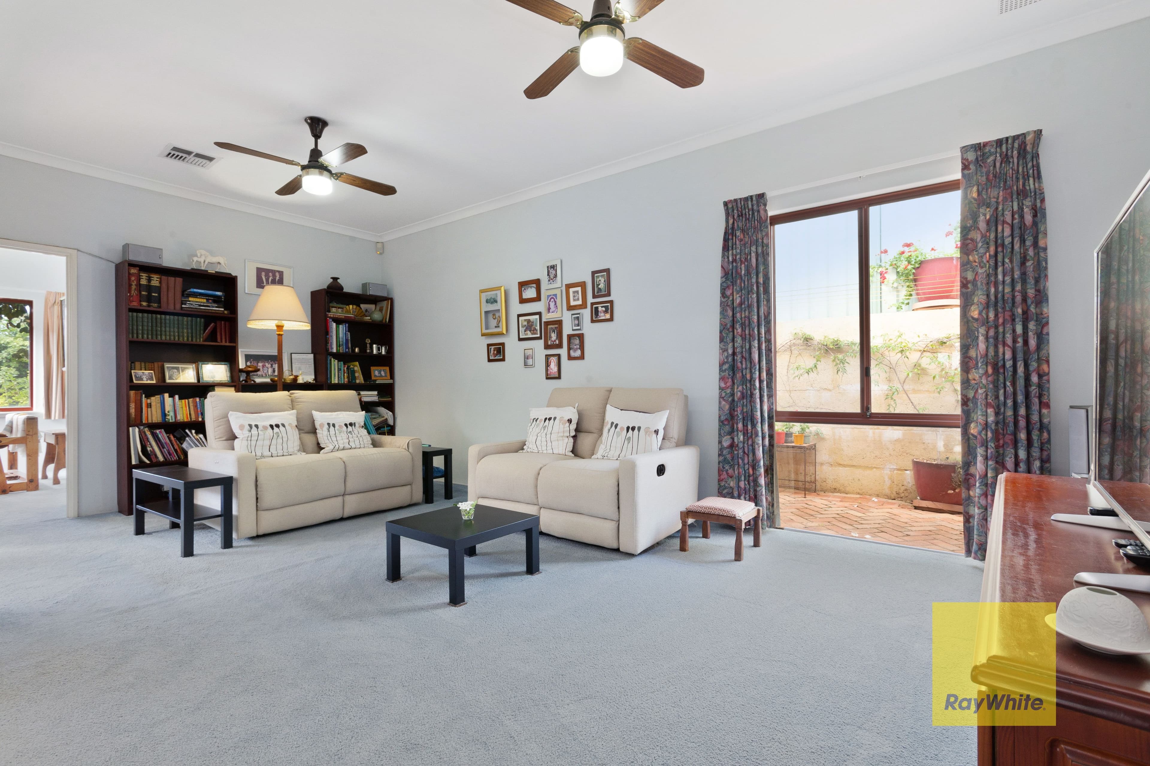 8 Earls Court, Mount Claremont WA 6010, Mount Claremont - Thumbnail 6
