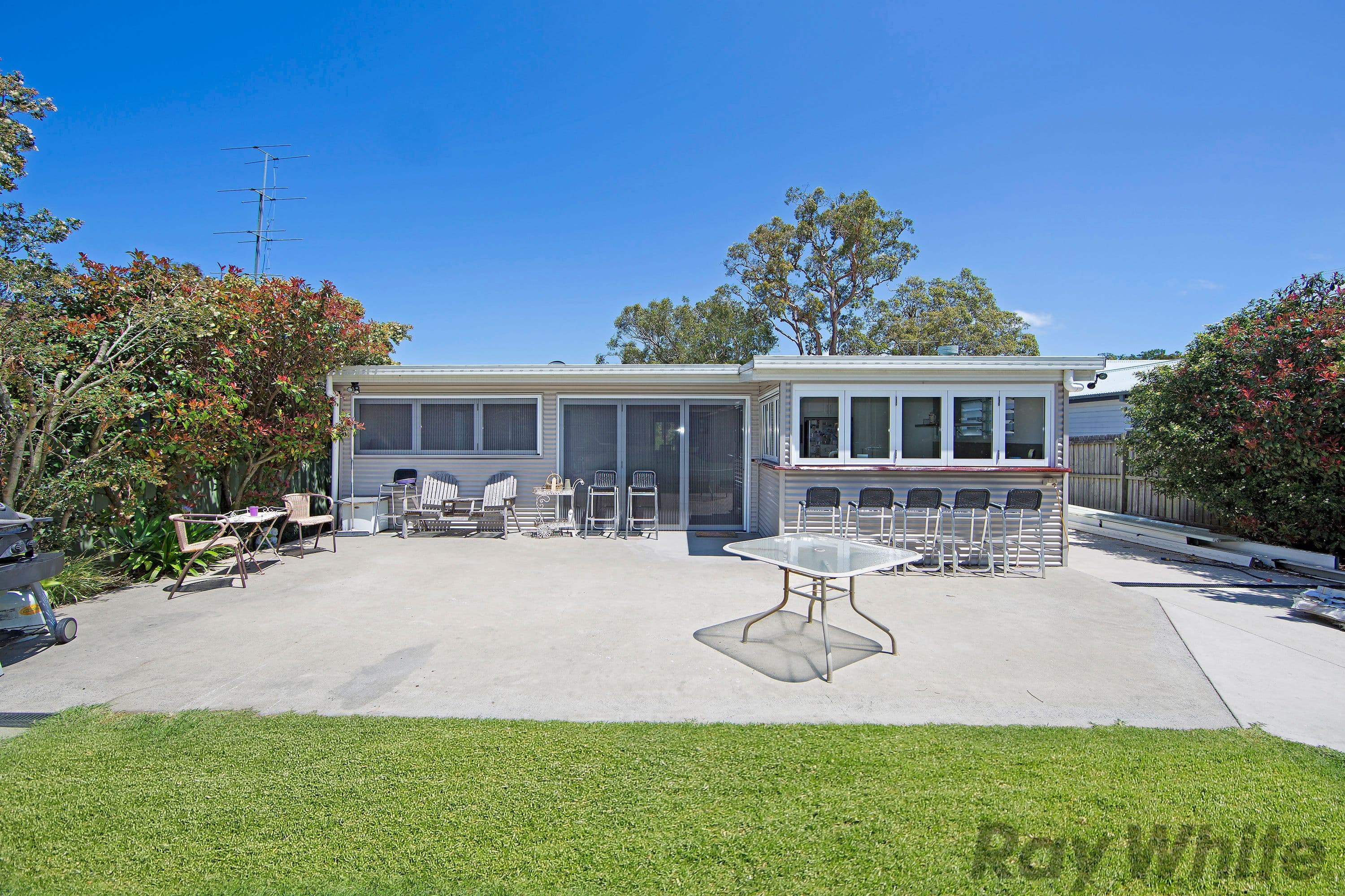37 Elouera Avenue, Buff Point - Thumbnail 5