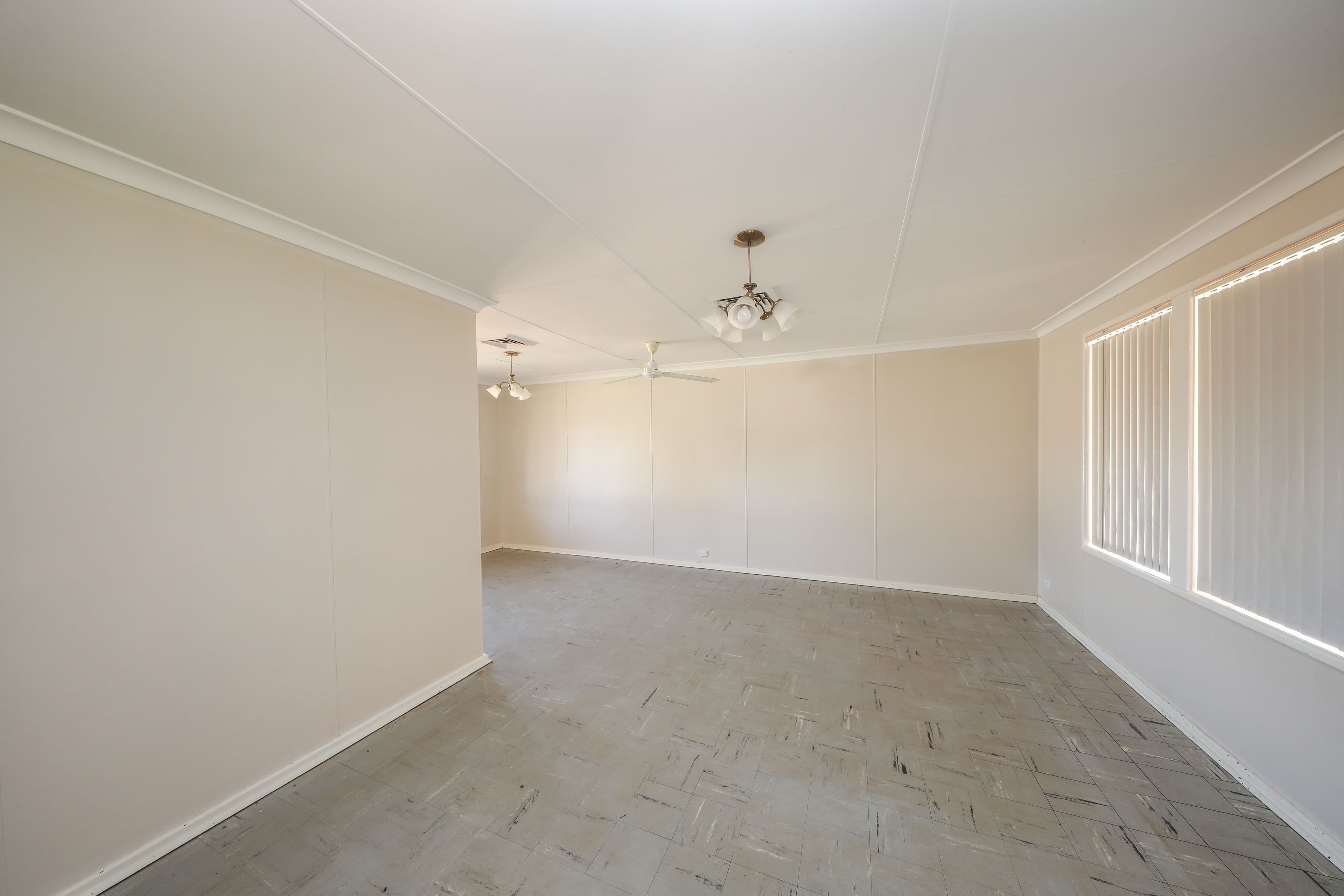 2 Hannan Crescent, Dampier WA 6713, Dampier - Thumbnail 2