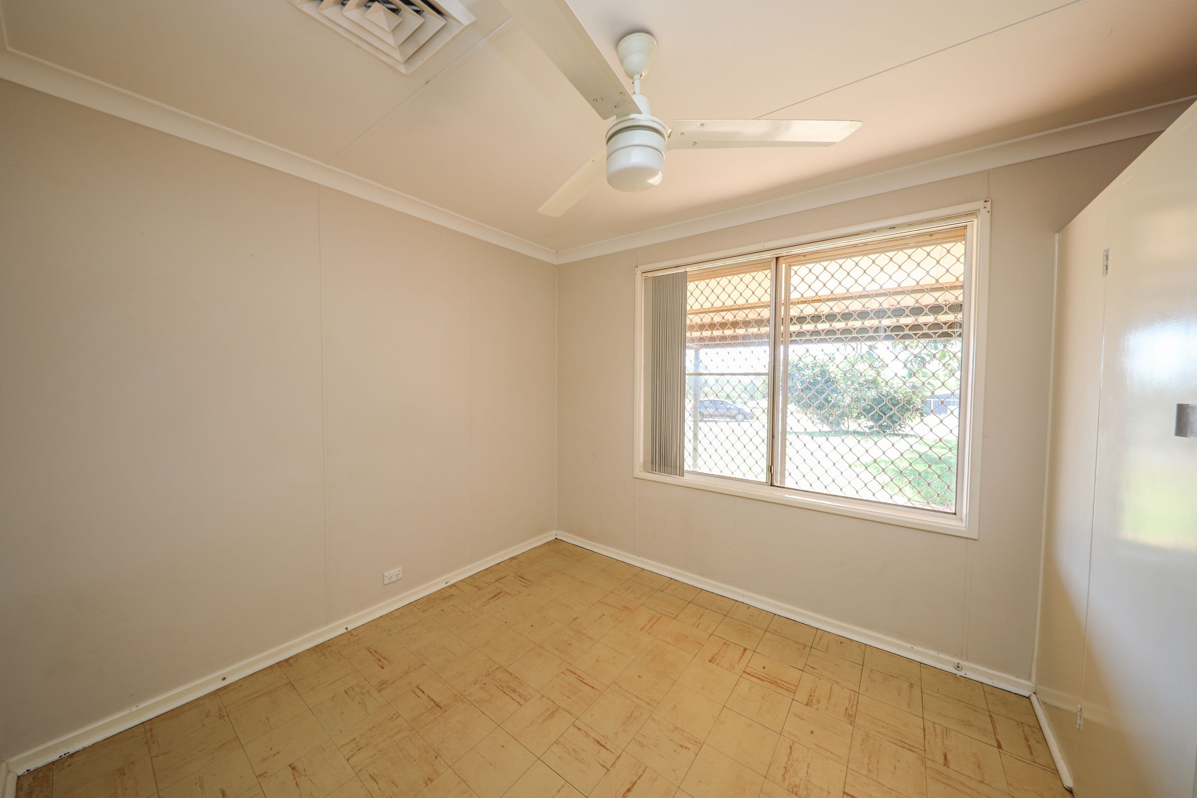2 Hannan Crescent, Dampier WA 6713, Dampier - Thumbnail 6