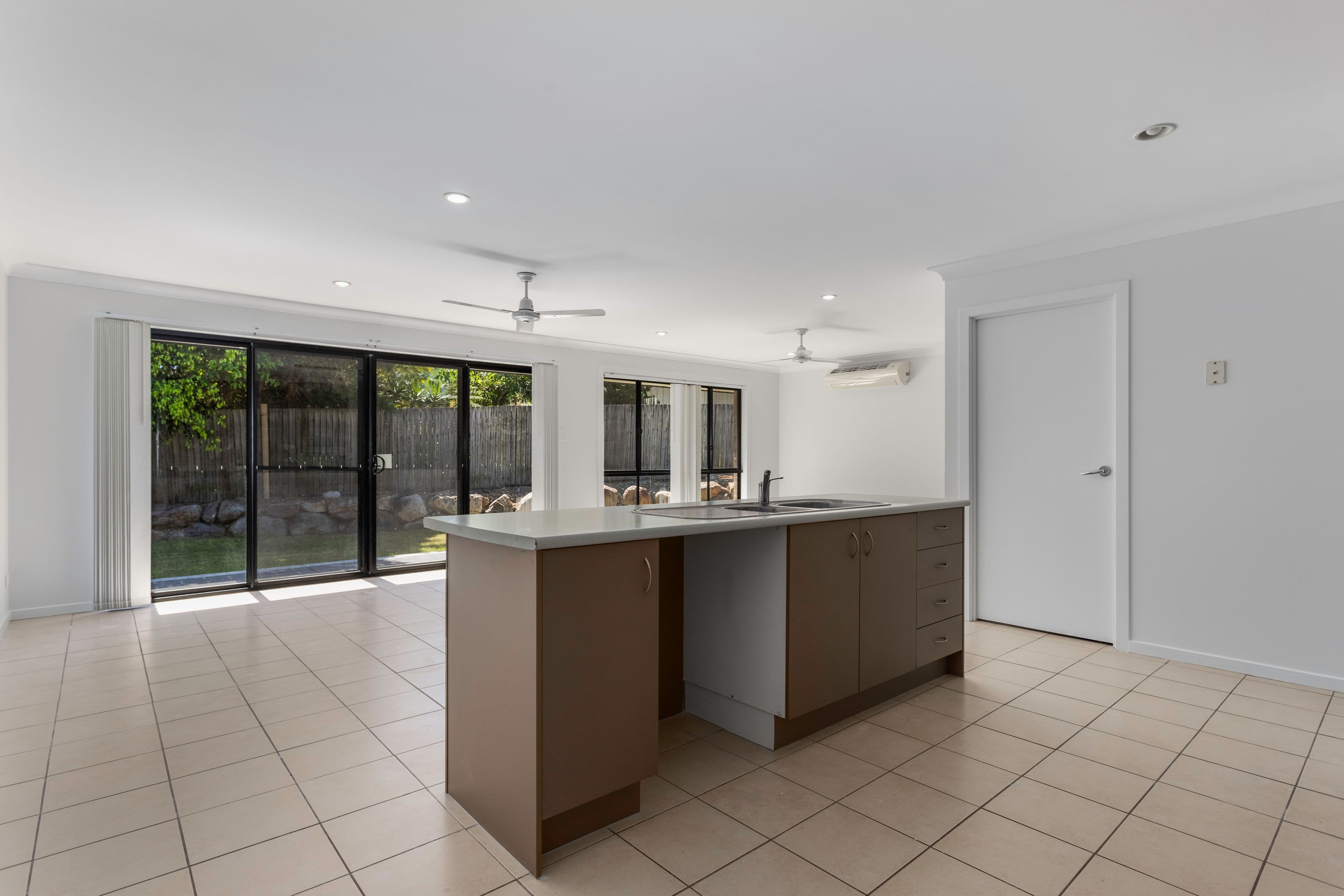 7 Delmere Court,, Redbank Plains QLD 4301, Redbank Plains - Thumbnail 3