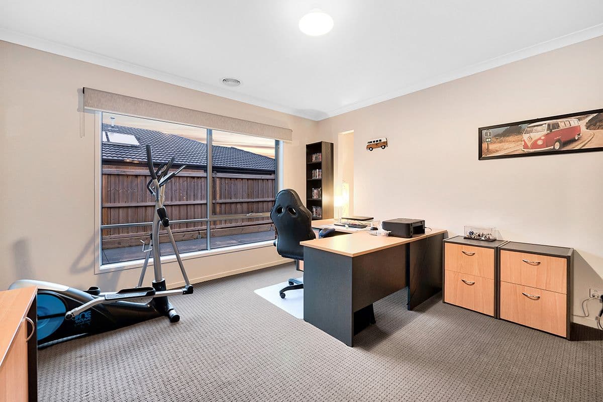 28 Ramlegh Boulevard, Clyde North VIC 3978, Clyde North - Thumbnail 5