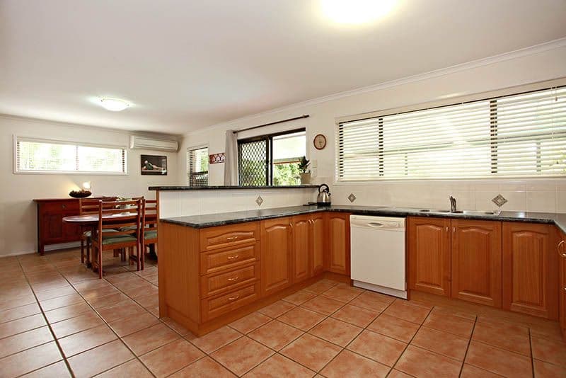 17 Bogunda Street, THE GAP QLD 4061, The Gap - Thumbnail 5