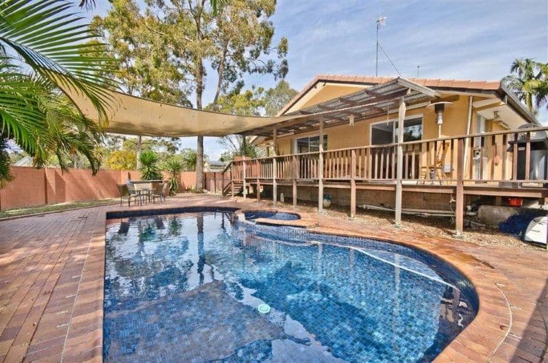8 Beauty Point Drive, ROBINA QLD 4226, Robina - Thumbnail 2