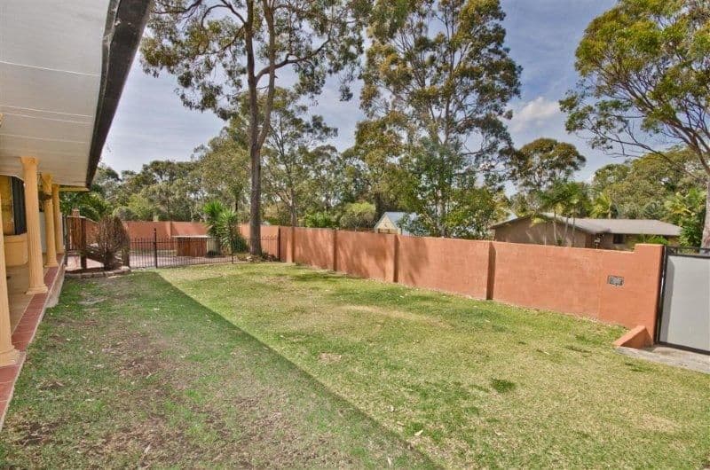 8 Beauty Point Drive, ROBINA QLD 4226, Robina - Thumbnail 4