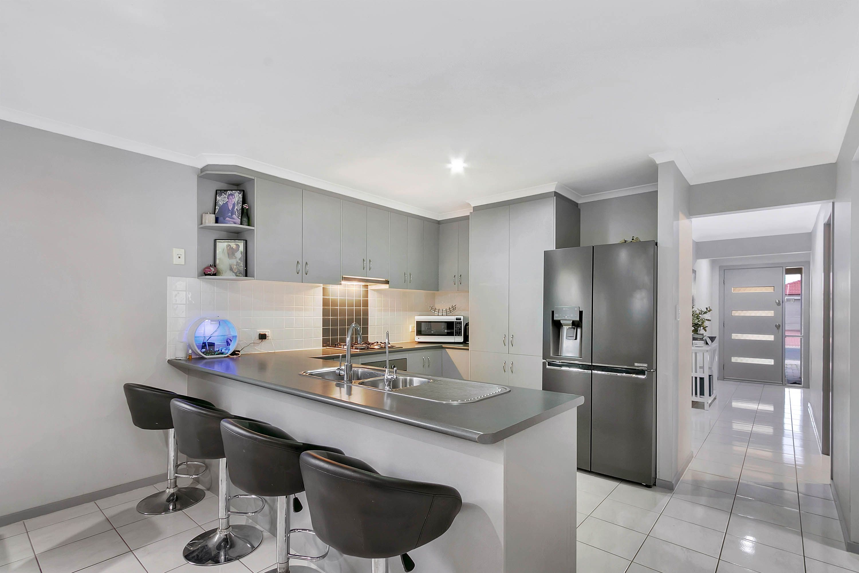 13 Wattlebird Drive, Burton SA 5110, Burton - Thumbnail 2