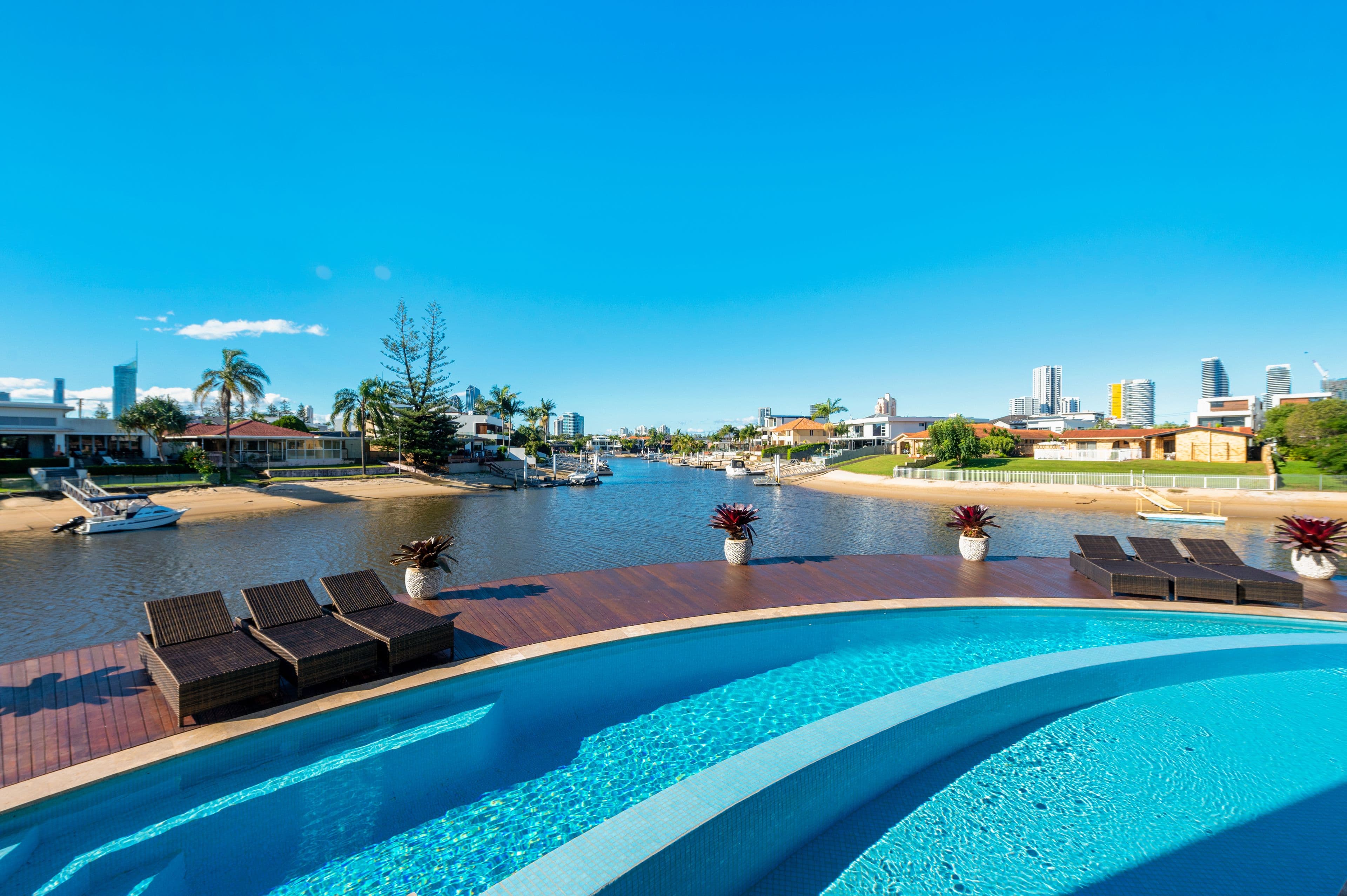 17 Grant Place, Broadbeach Waters QLD 4218, Broadbeach Waters - Thumbnail 4