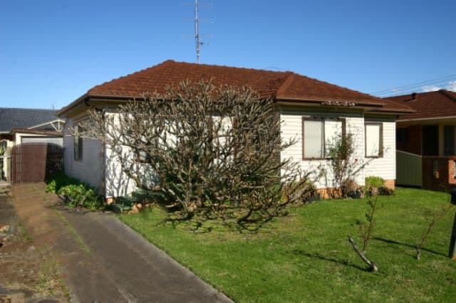 3 Keross Avenue, BARRACK HEIGHTS NSW 2528, Barrack Heights - Image 1