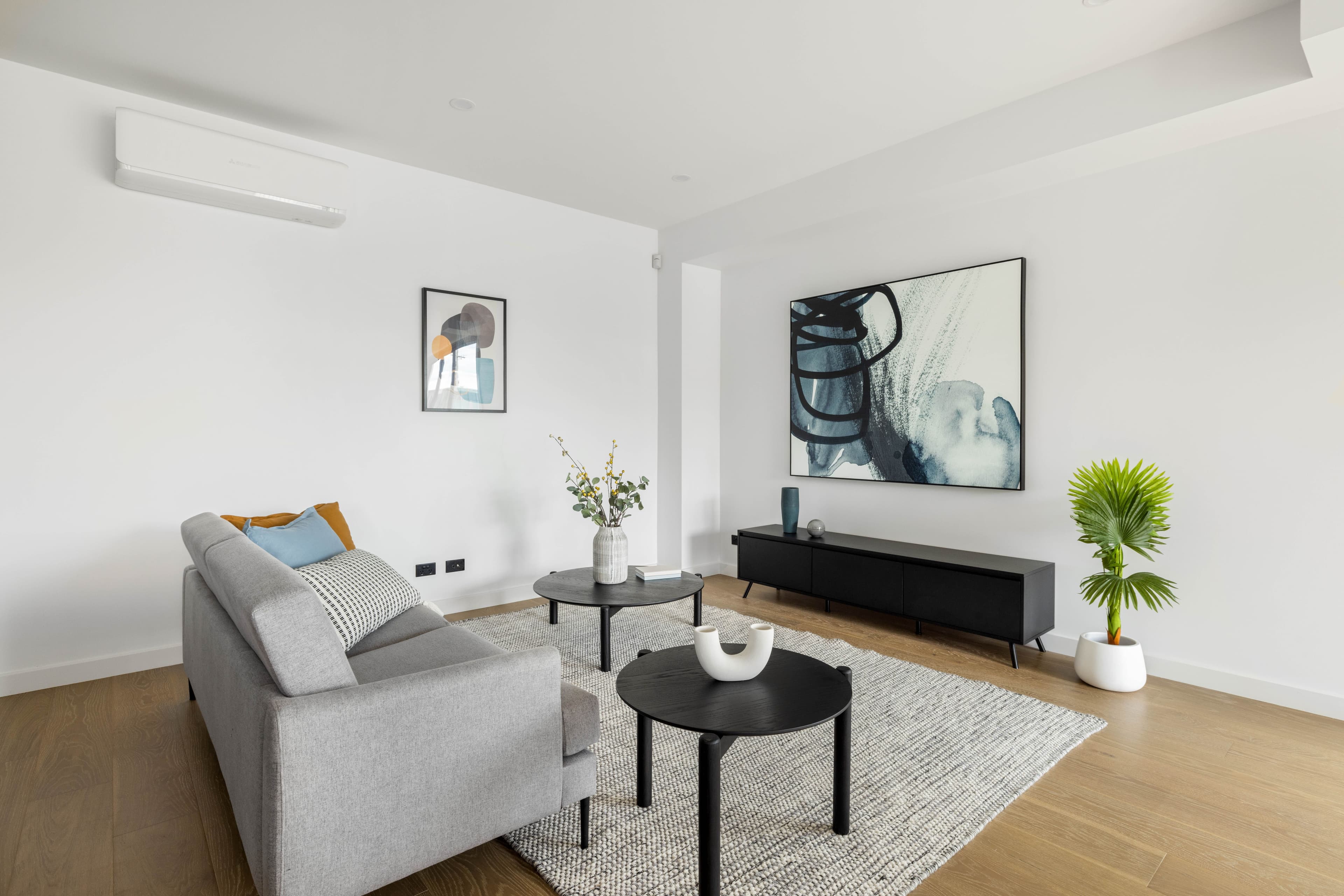 19 Thomas Street, Airport West VIC 3042, Airport West - Thumbnail 2