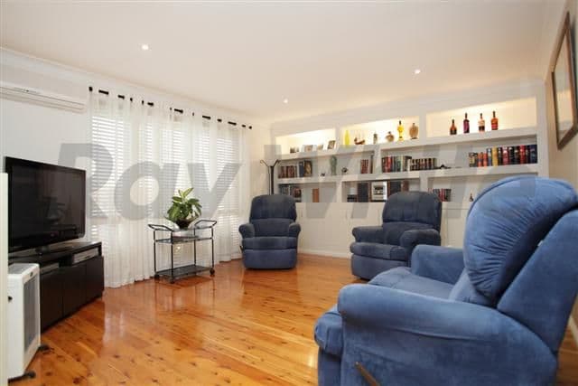 5 Ferntree Close, GLENMORE PARK NSW 2745, Glenmore Park - Thumbnail 2