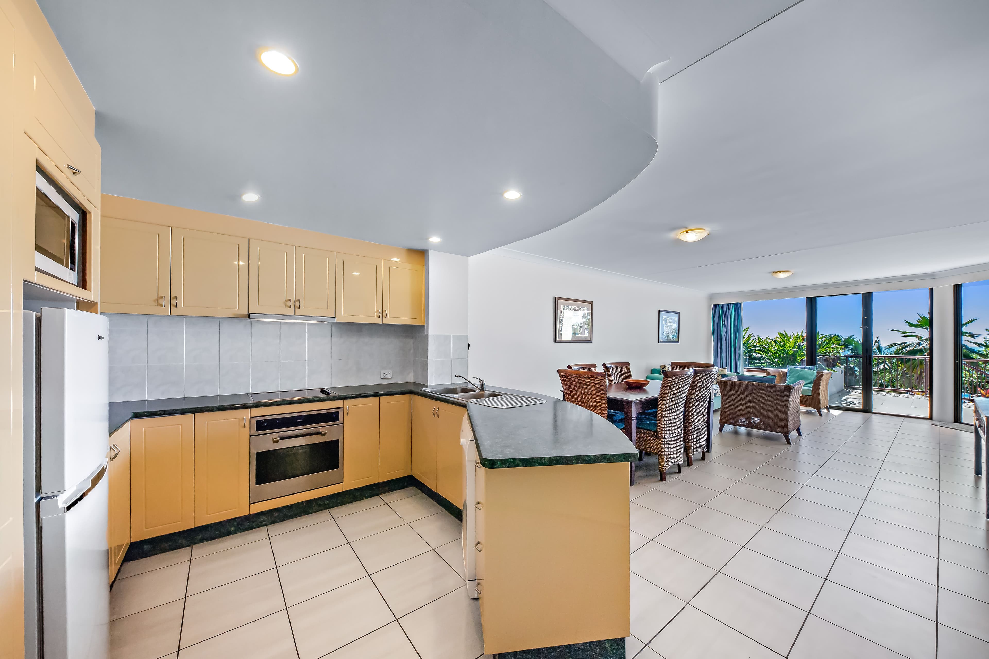 4 Golden Orchid Drive, Airlie Beach QLD 4802, Airlie Beach - Thumbnail 2