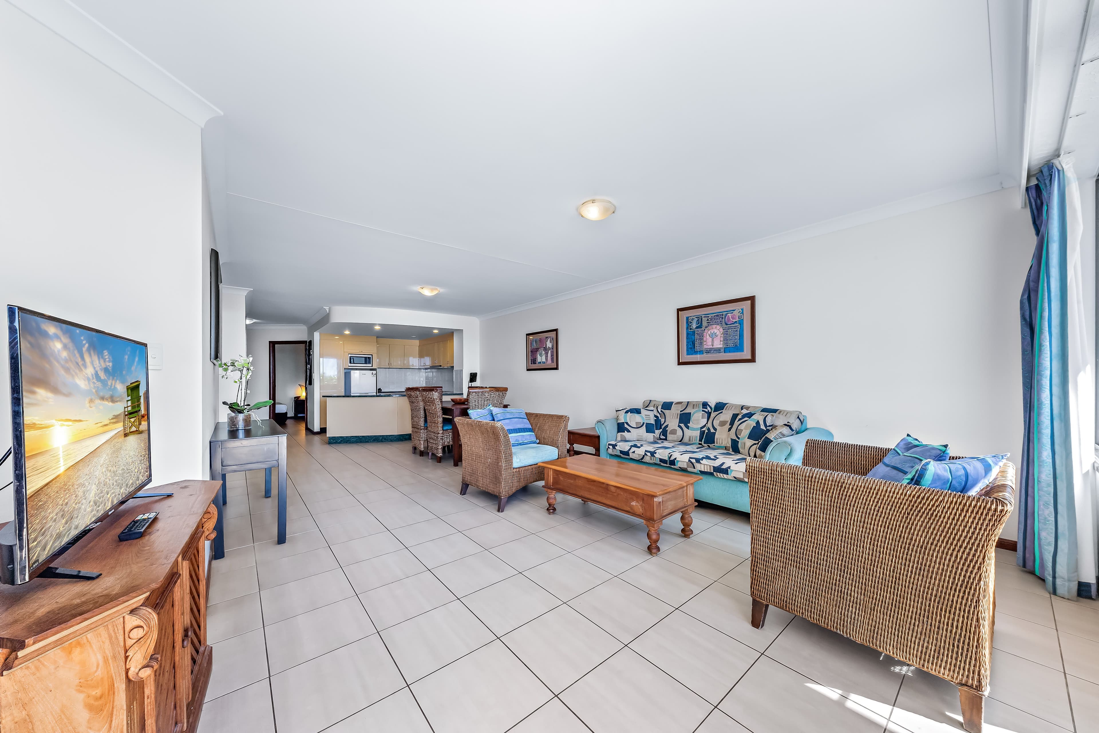 4 Golden Orchid Drive, Airlie Beach QLD 4802, Airlie Beach - Thumbnail 4
