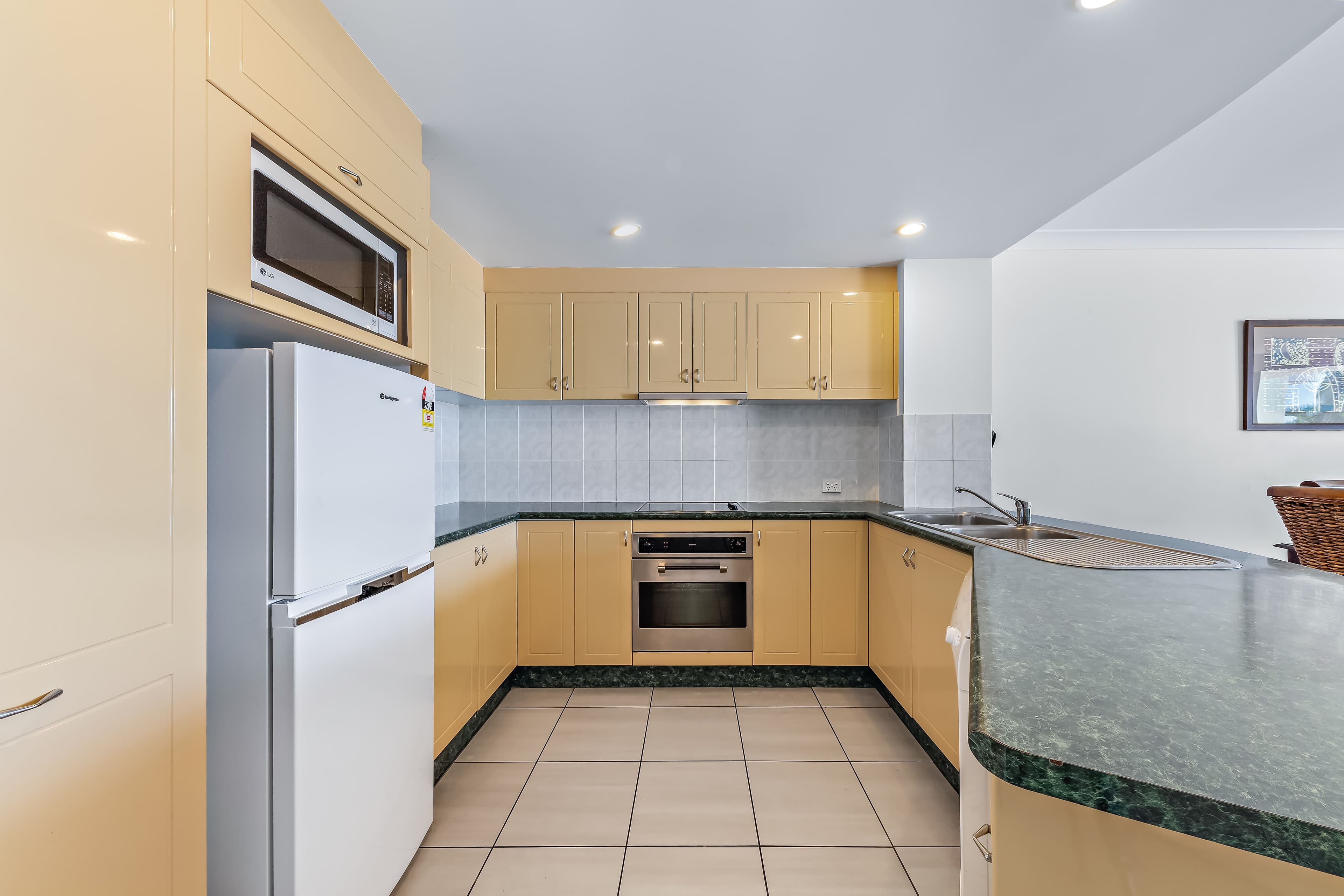 4 Golden Orchid Drive, Airlie Beach QLD 4802, Airlie Beach - Thumbnail 5