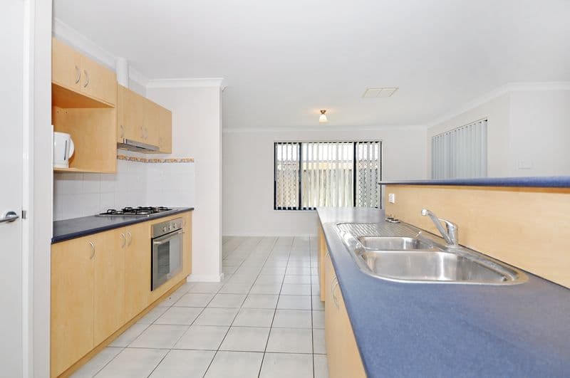 21 Granesse Drive, Ellenbrook WA 6069, Ellenbrook - Thumbnail 5
