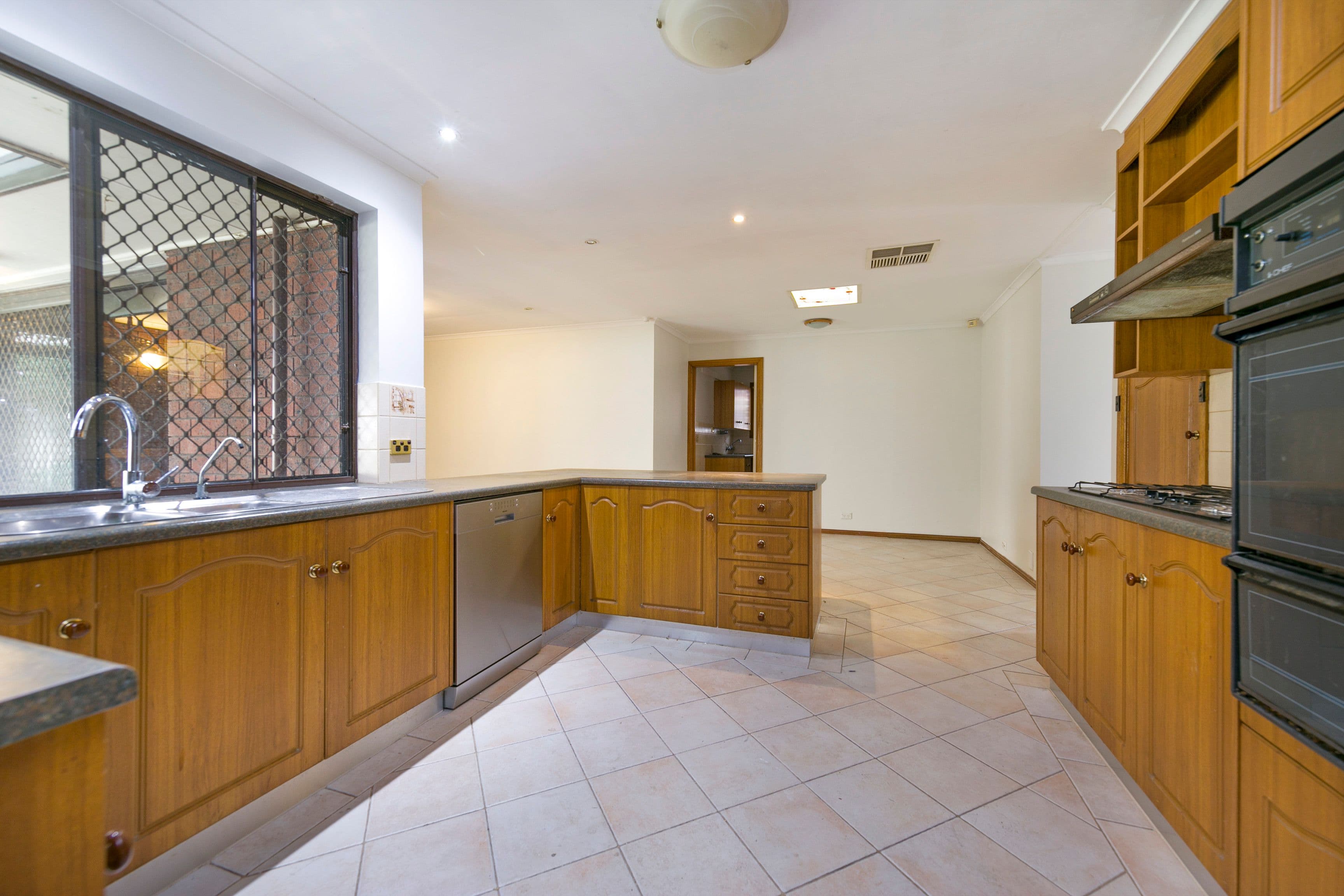 30 Gaylard Crescent, Redwood Park SA 5097, Redwood Park - Thumbnail 8