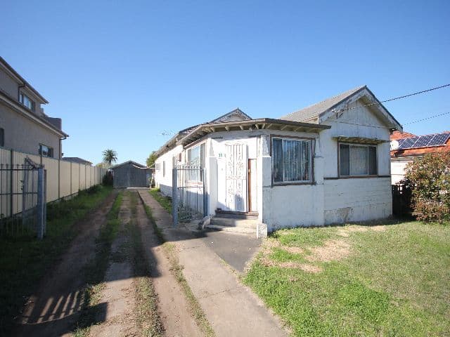 38 Pringle Avenue, BANKSTOWN NSW 2200, Bankstown - Image 1