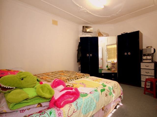 38 Pringle Avenue, BANKSTOWN NSW 2200, Bankstown - Thumbnail 4