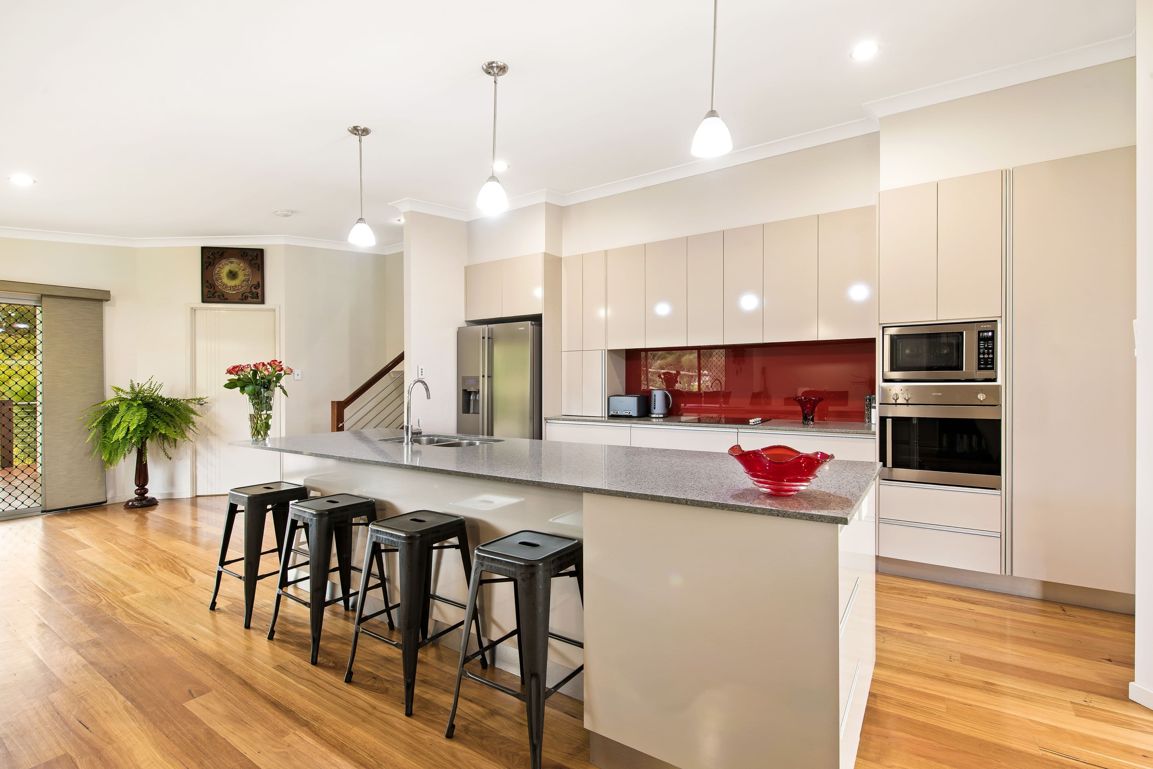 17 Mountview Court, Highfields QLD 4352, Highfields - Thumbnail 2