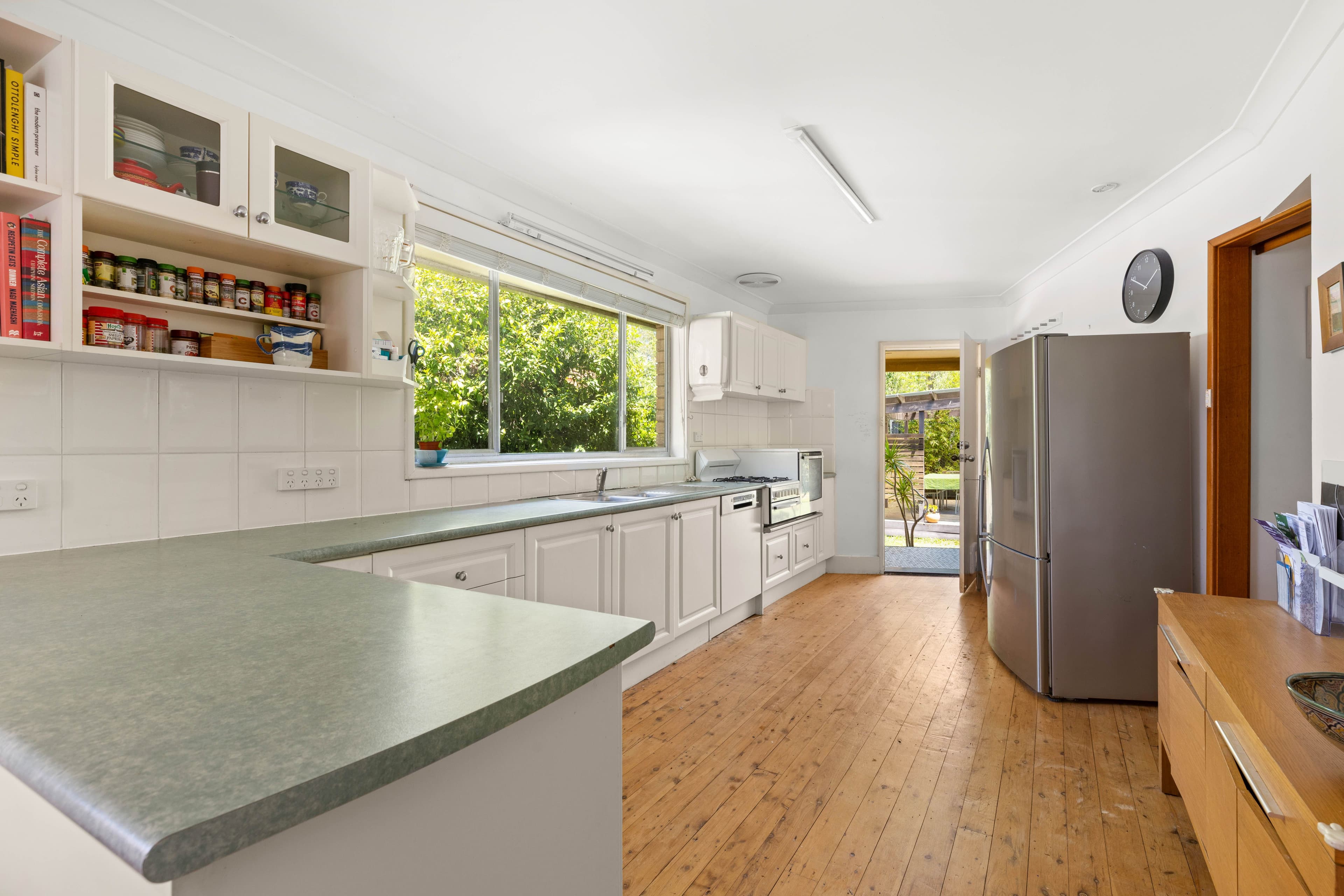 27 Walsh Crescent, North Nowra NSW 2541, North Nowra - Thumbnail 2