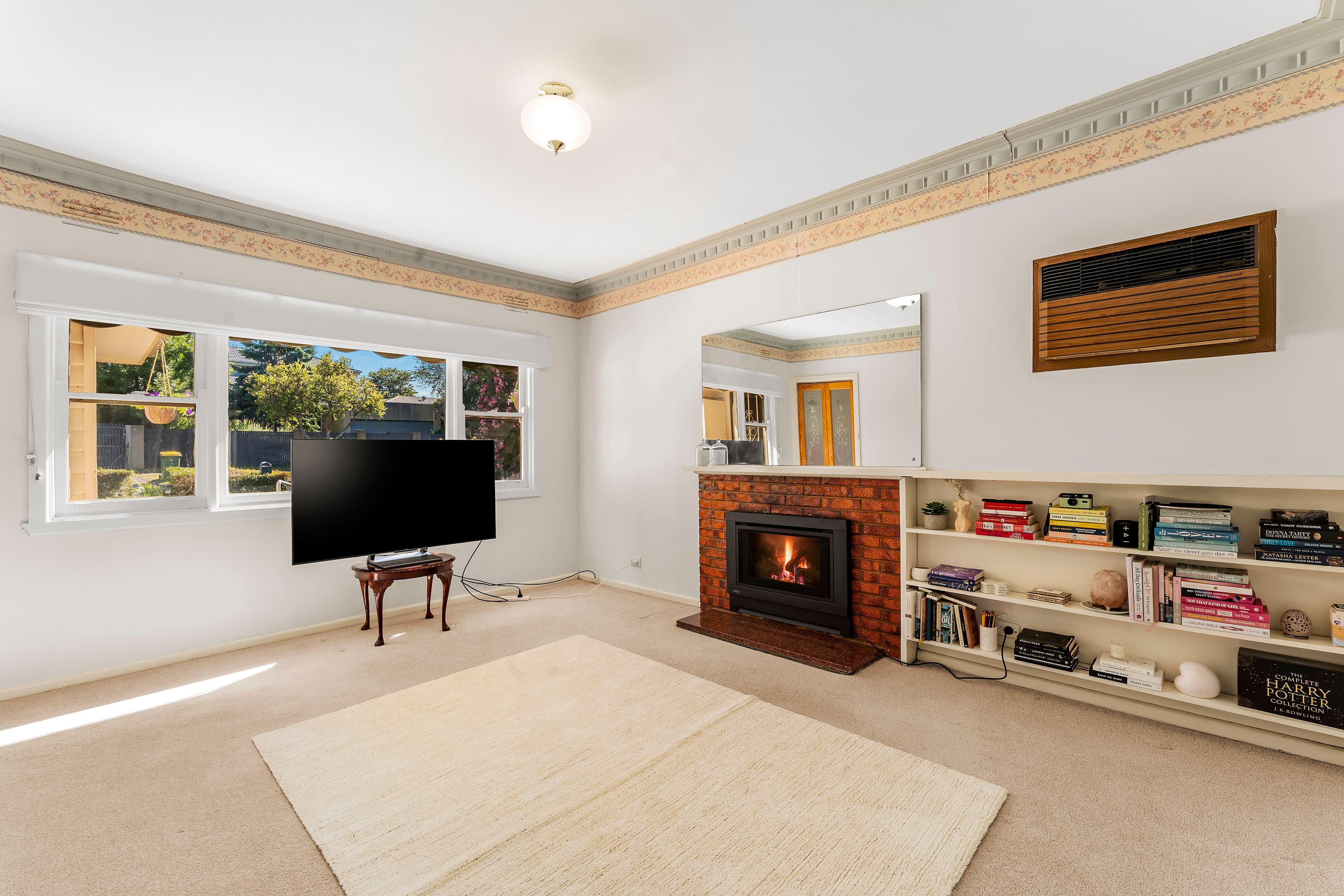 19 Dunvegan Crescent, Macleod VIC 3085, Macleod - Thumbnail 2