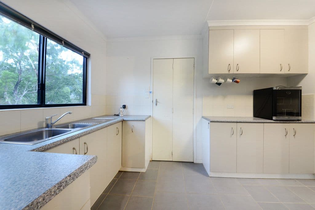 8 Curlew Court, Jubilee Pocket QLD 4802, Jubilee Pocket - Thumbnail 7