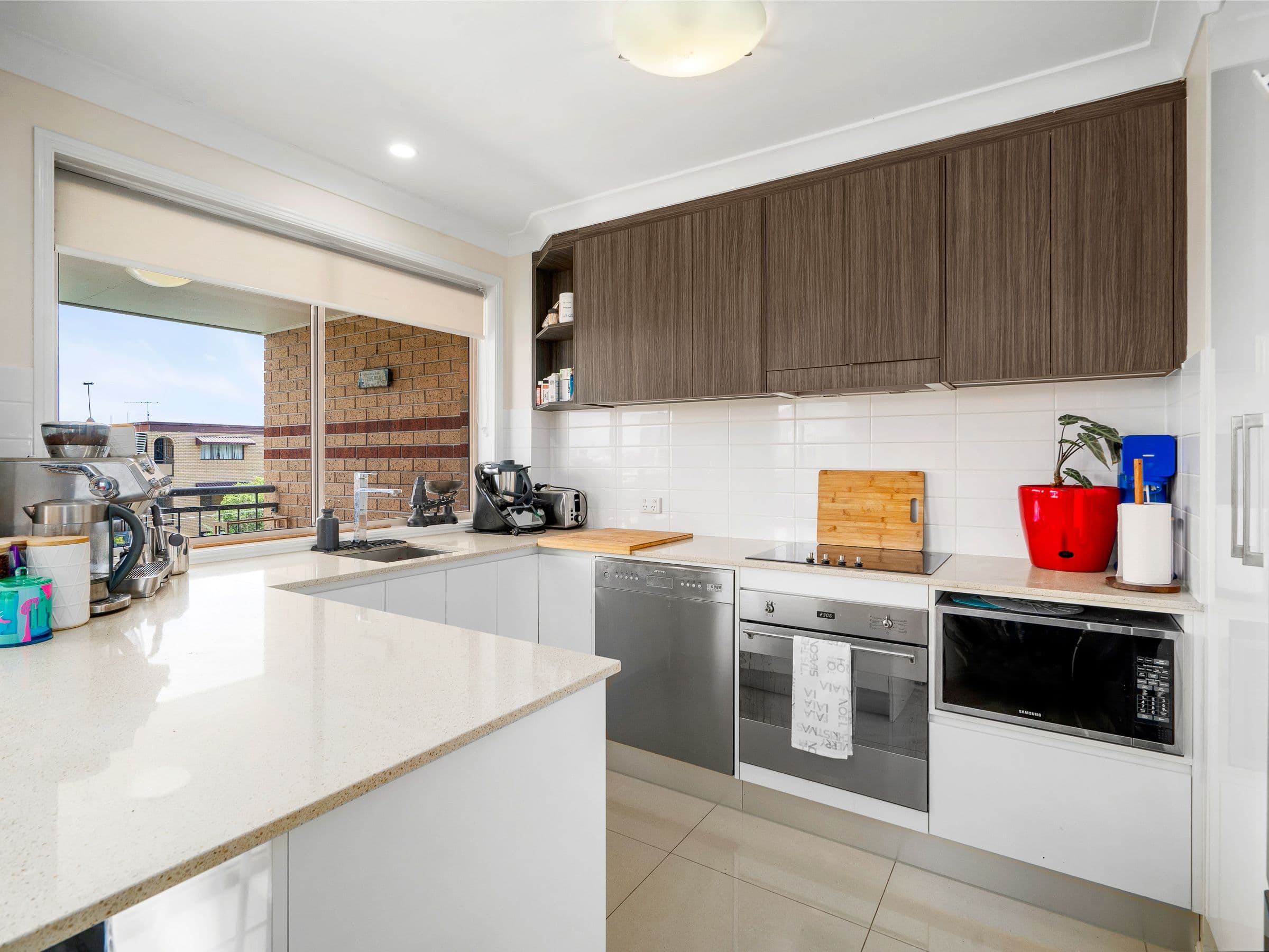 327 Cornwall Street, Greenslopes QLD 4120, Greenslopes - Thumbnail 4