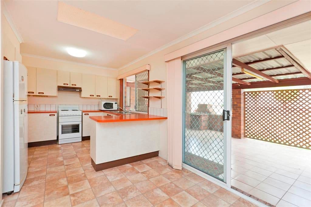53 Cumberland Drive, ALEXANDRA HILLS QLD 4161, Alexandra Hills - Thumbnail 3