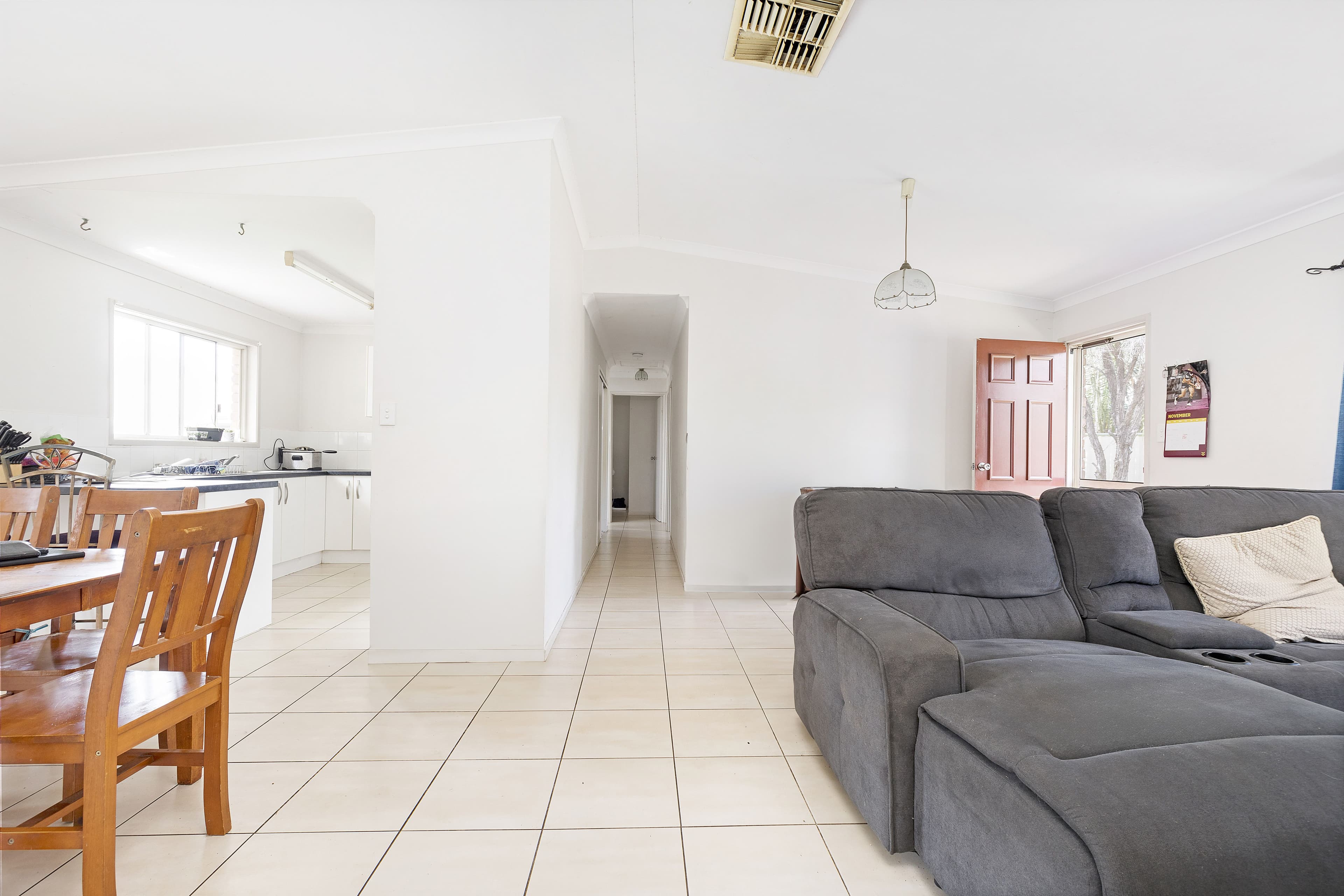 12 Waldby Court, Emerald QLD 4720, Emerald - Thumbnail 3