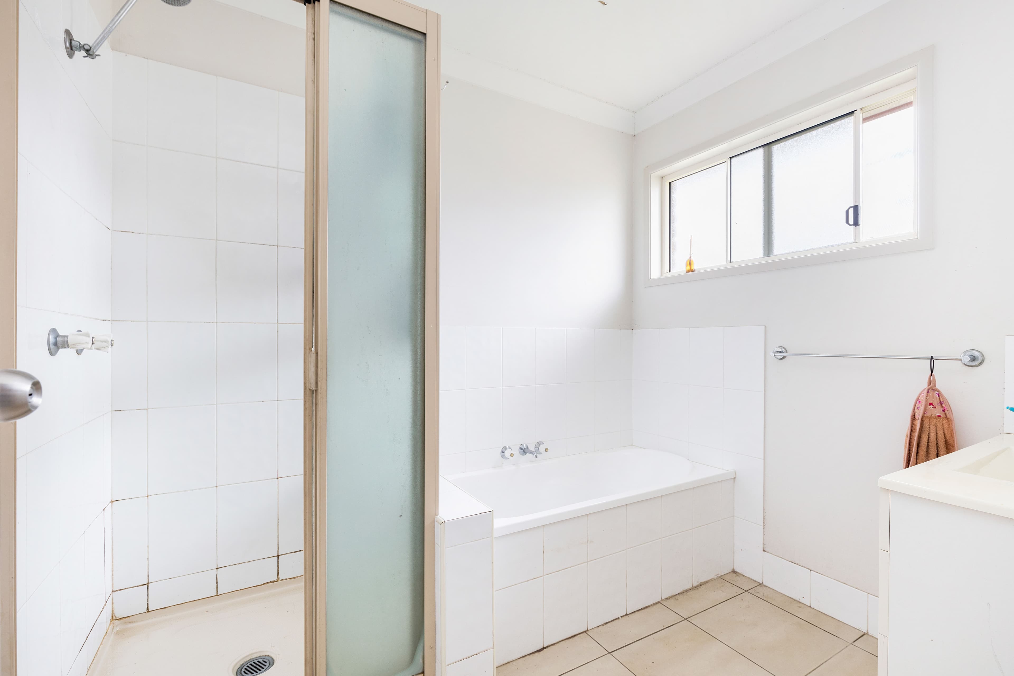 12 Waldby Court, Emerald QLD 4720, Emerald - Thumbnail 8