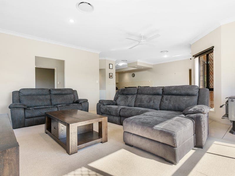 43 Condamine Drive, Fernvale - Thumbnail 2