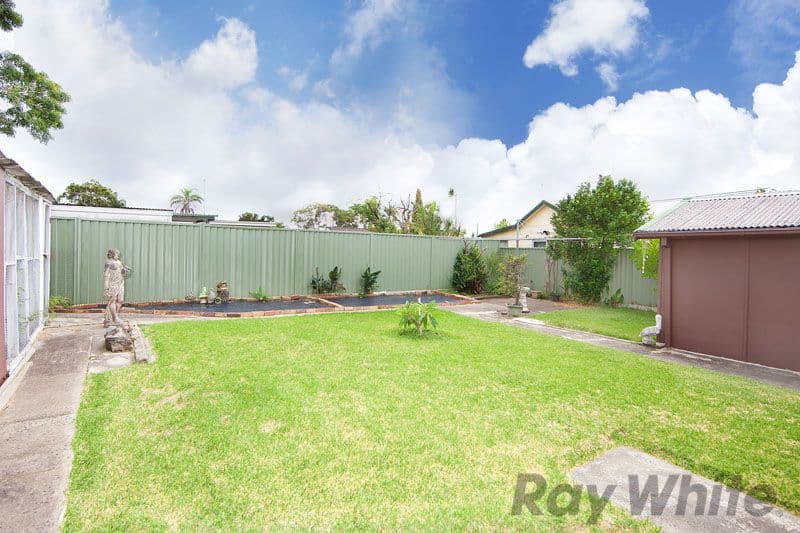 121 Wallarah Road, GOROKAN NSW 2263, Gorokan - Thumbnail 2