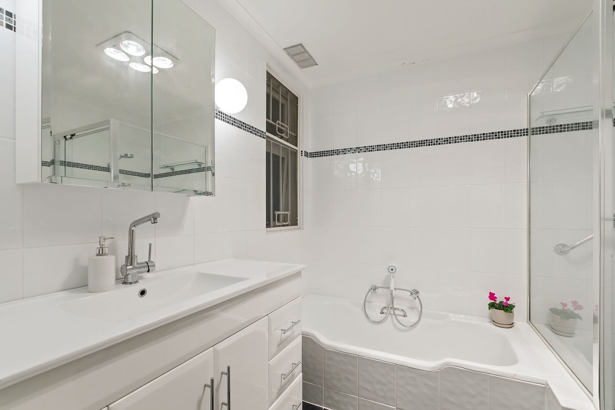 10 Kissing Point Road, Turramurra NSW 2074, Turramurra - Thumbnail 4