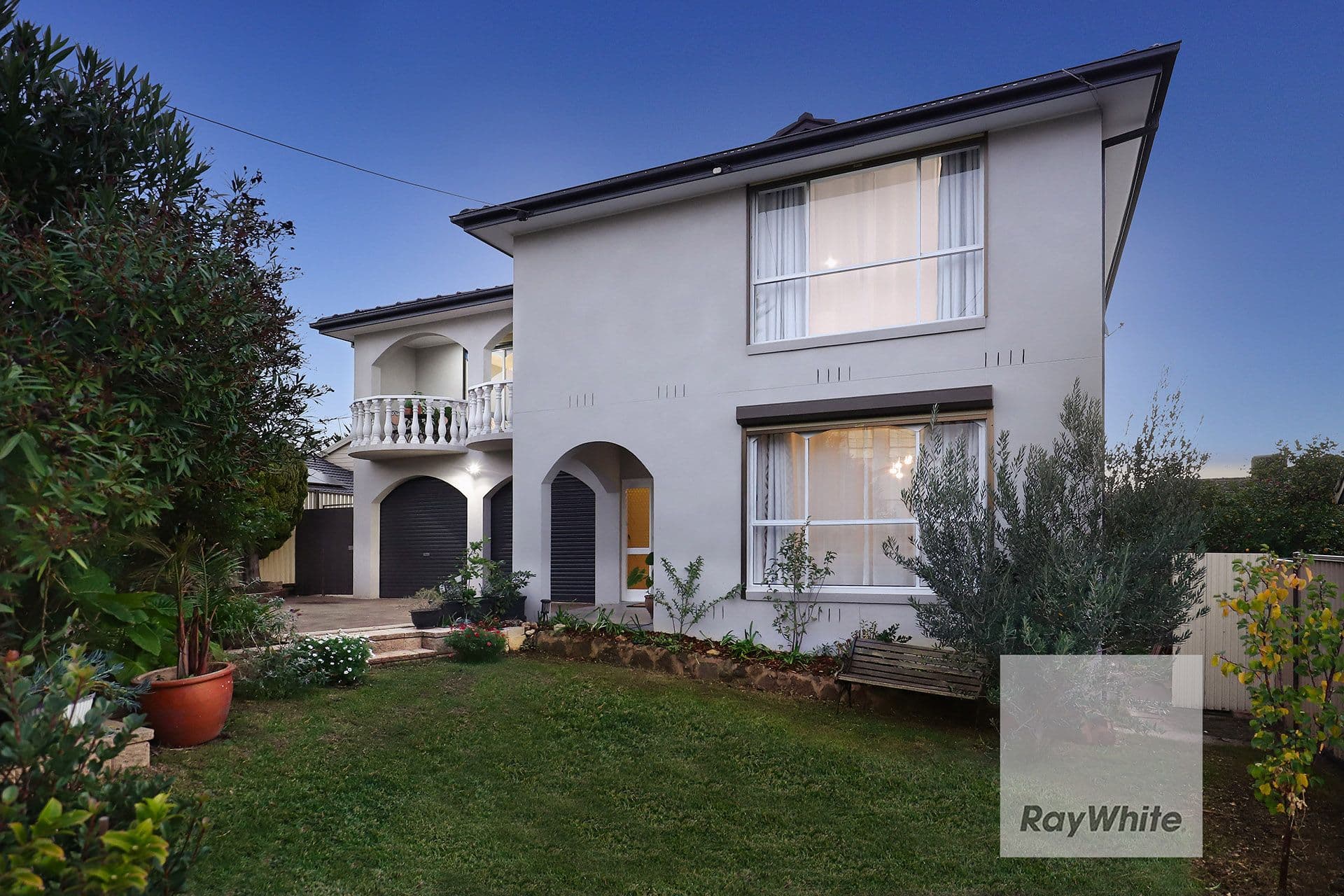4 Harwell Court, Westmeadows VIC 3049, Westmeadows - Thumbnail 2
