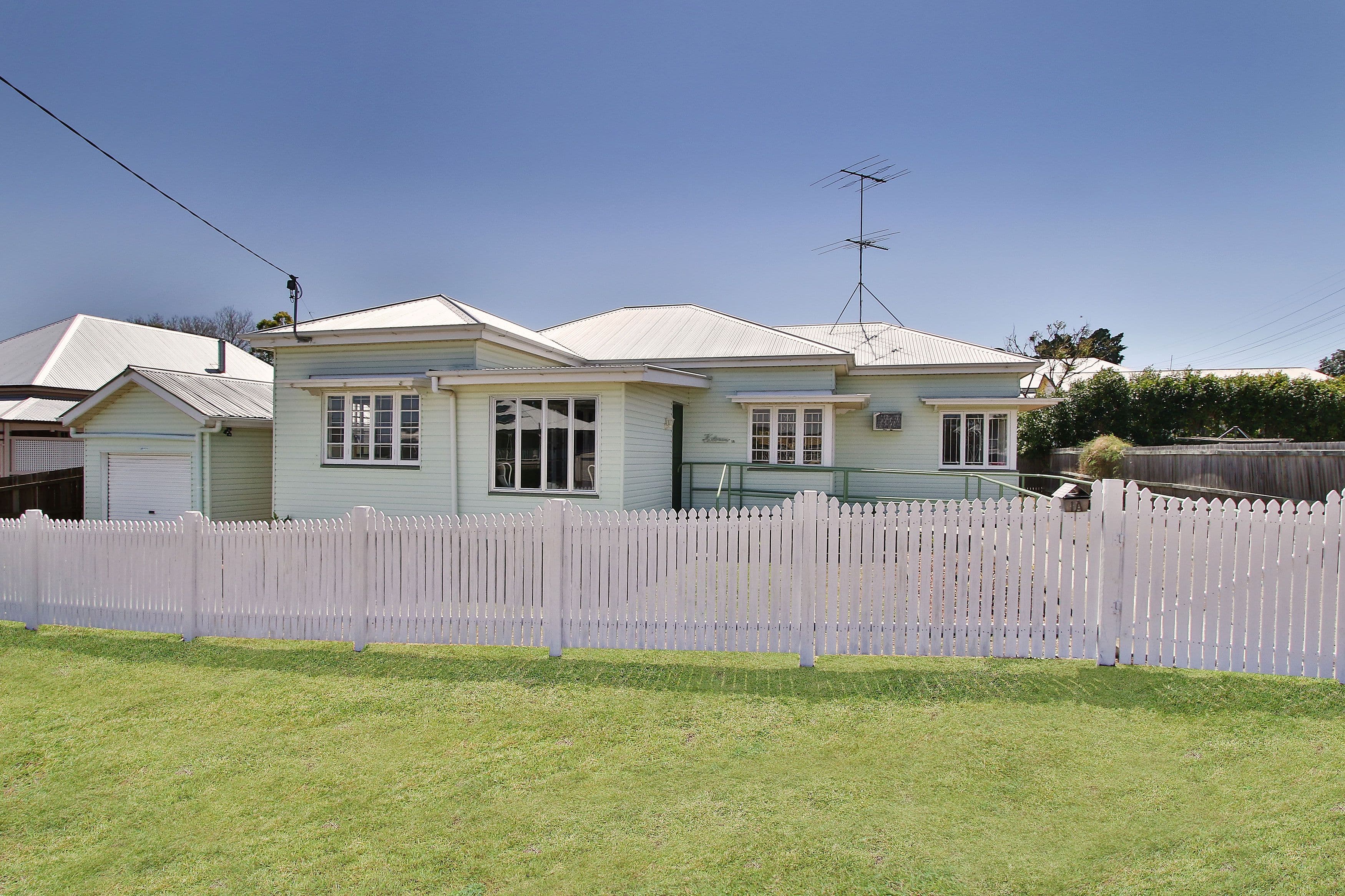 1A Moffatt Street, Ipswich QLD 4305, Ipswich - Image 1