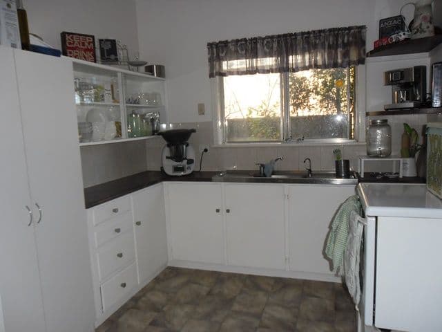53 MacPherson Street, Carnamah WA 6517, Carnamah - Thumbnail 2