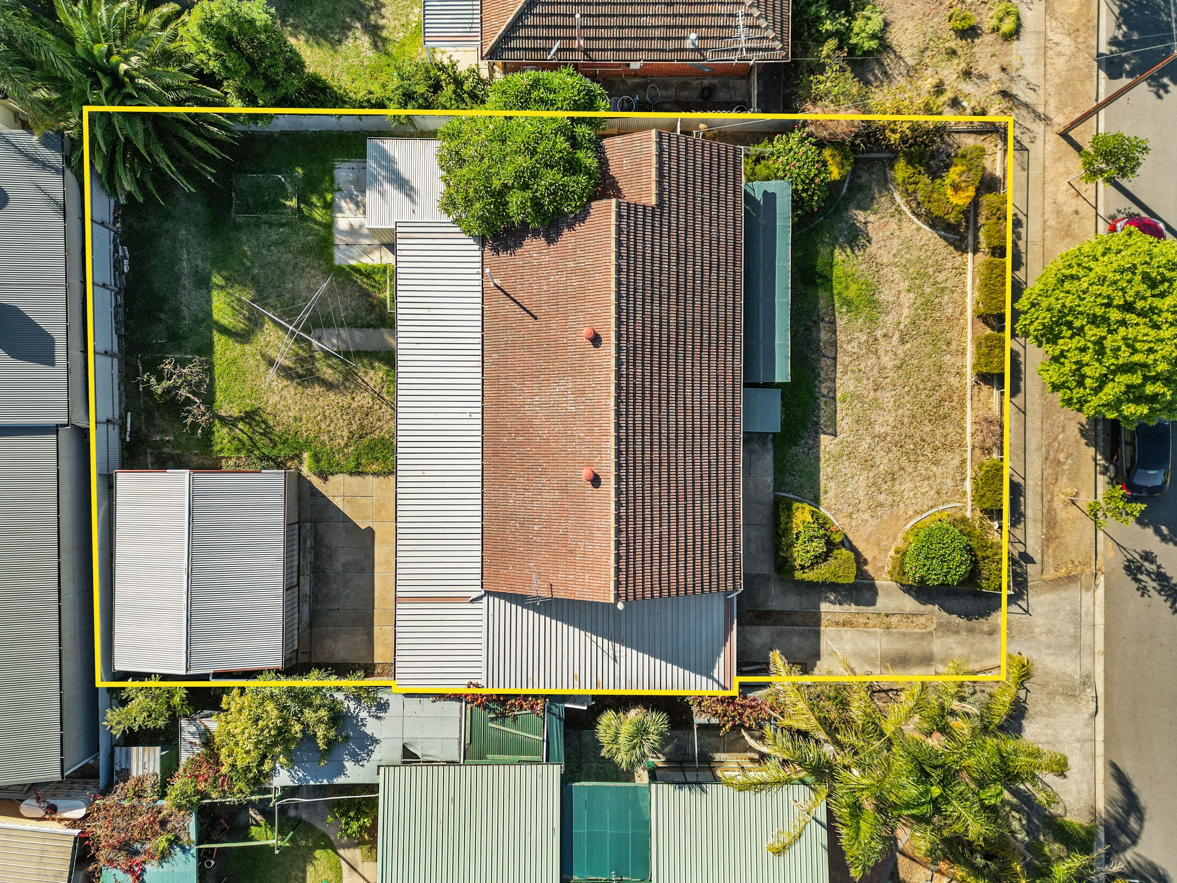 12 Raggatt Crescent, Mitchell Park SA 5043, Mitchell Park - Thumbnail 2
