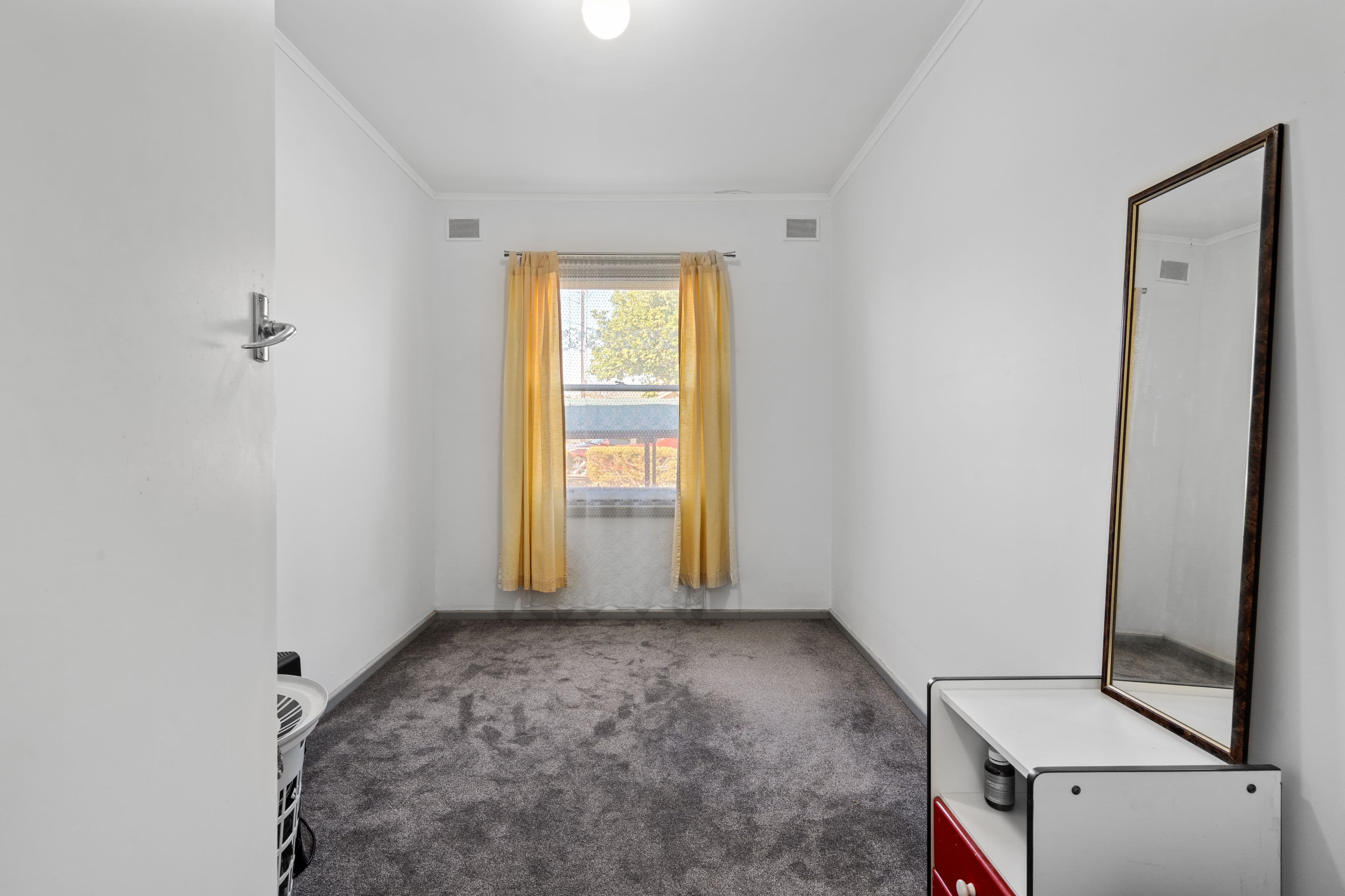 12 Raggatt Crescent, Mitchell Park SA 5043, Mitchell Park - Thumbnail 7