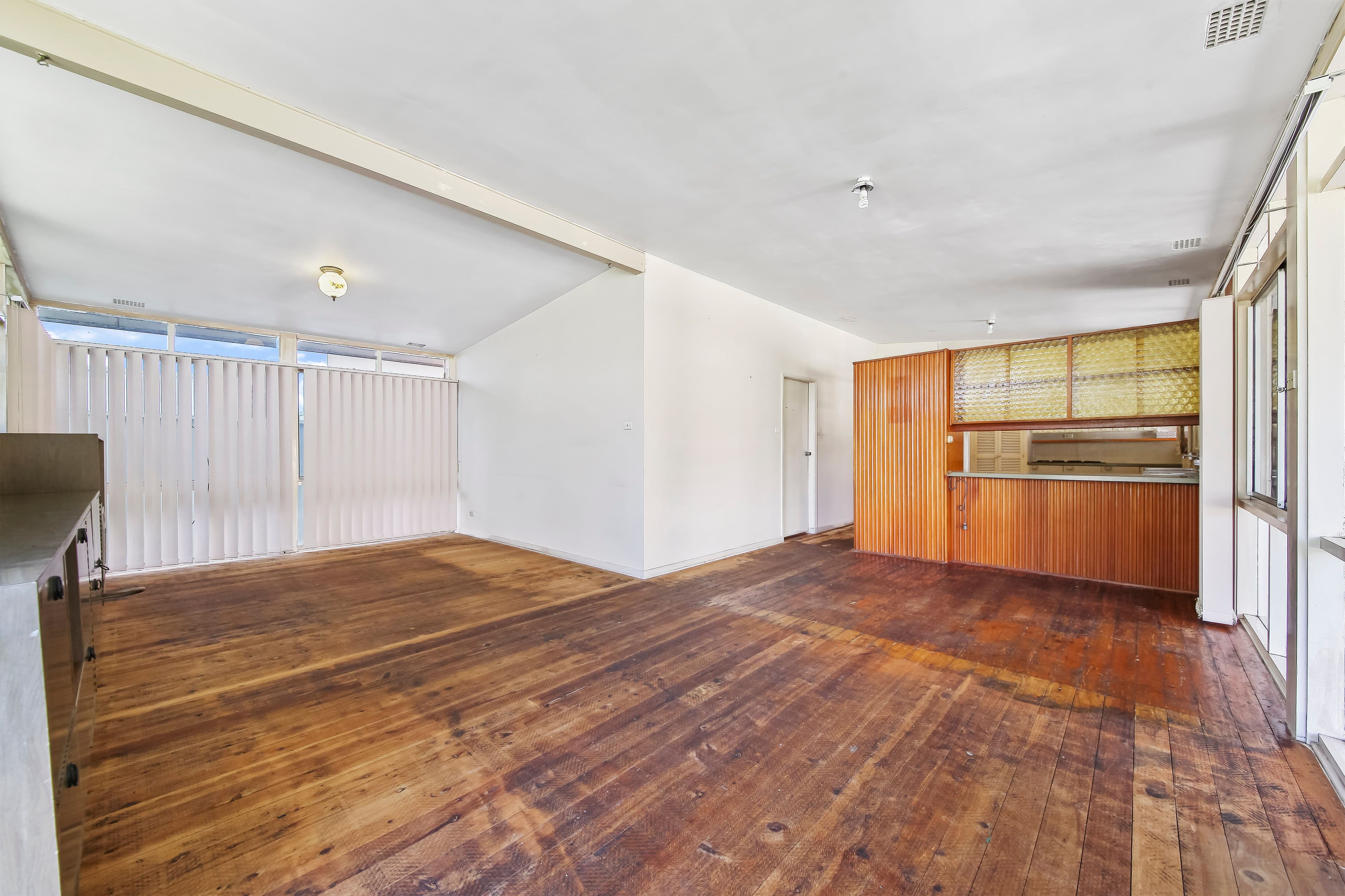 24 Broe Avenue, East Hills - Thumbnail 6