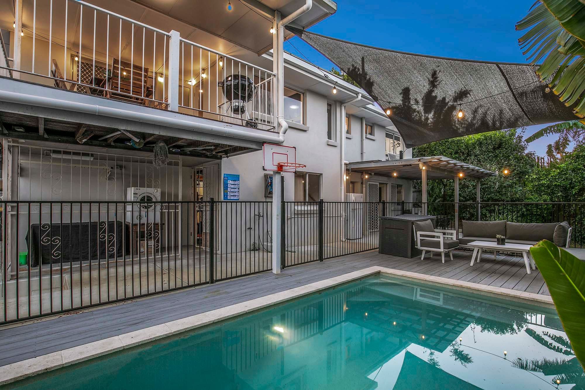 7 Arell Street, Aspley QLD 4034, Aspley - Thumbnail 2